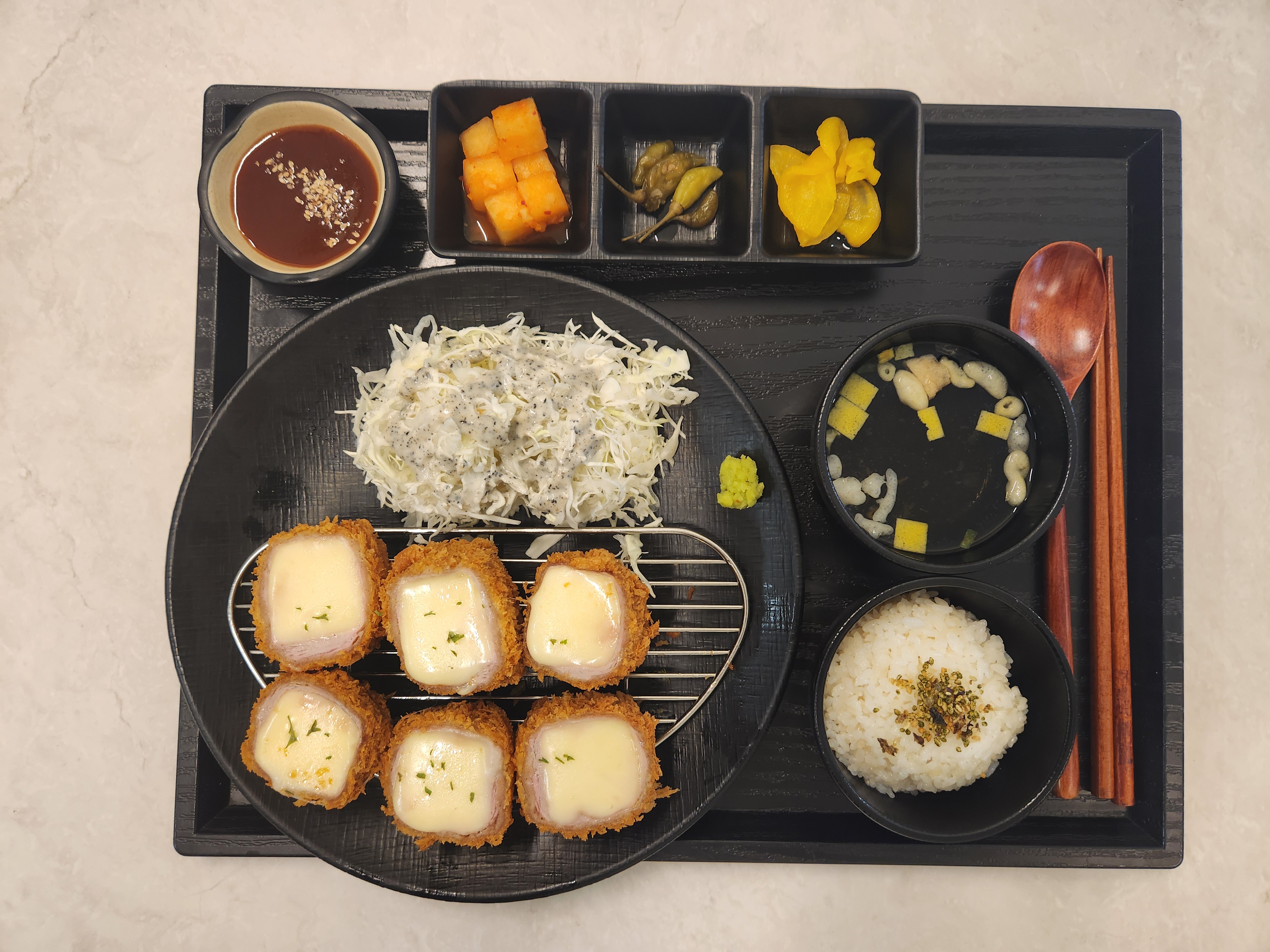 하루카츠