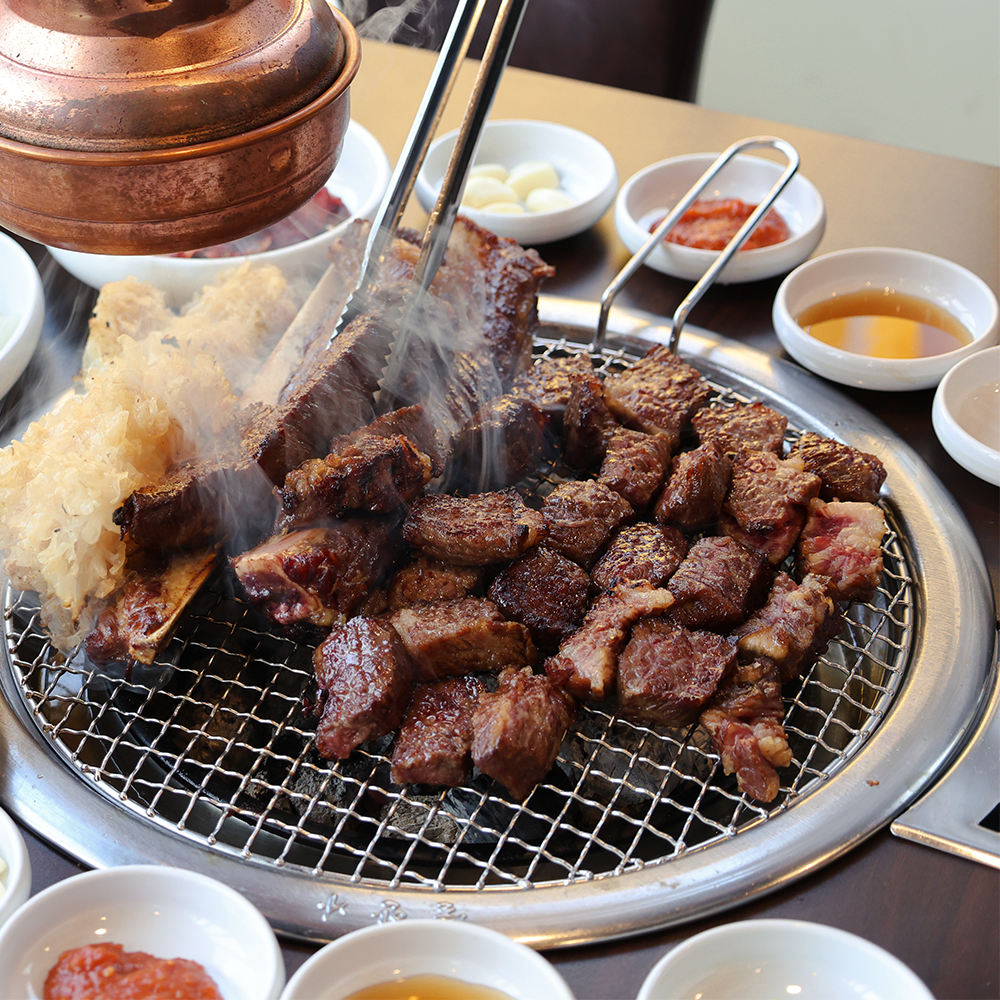 본가숯불돼지갈비 수성못점
