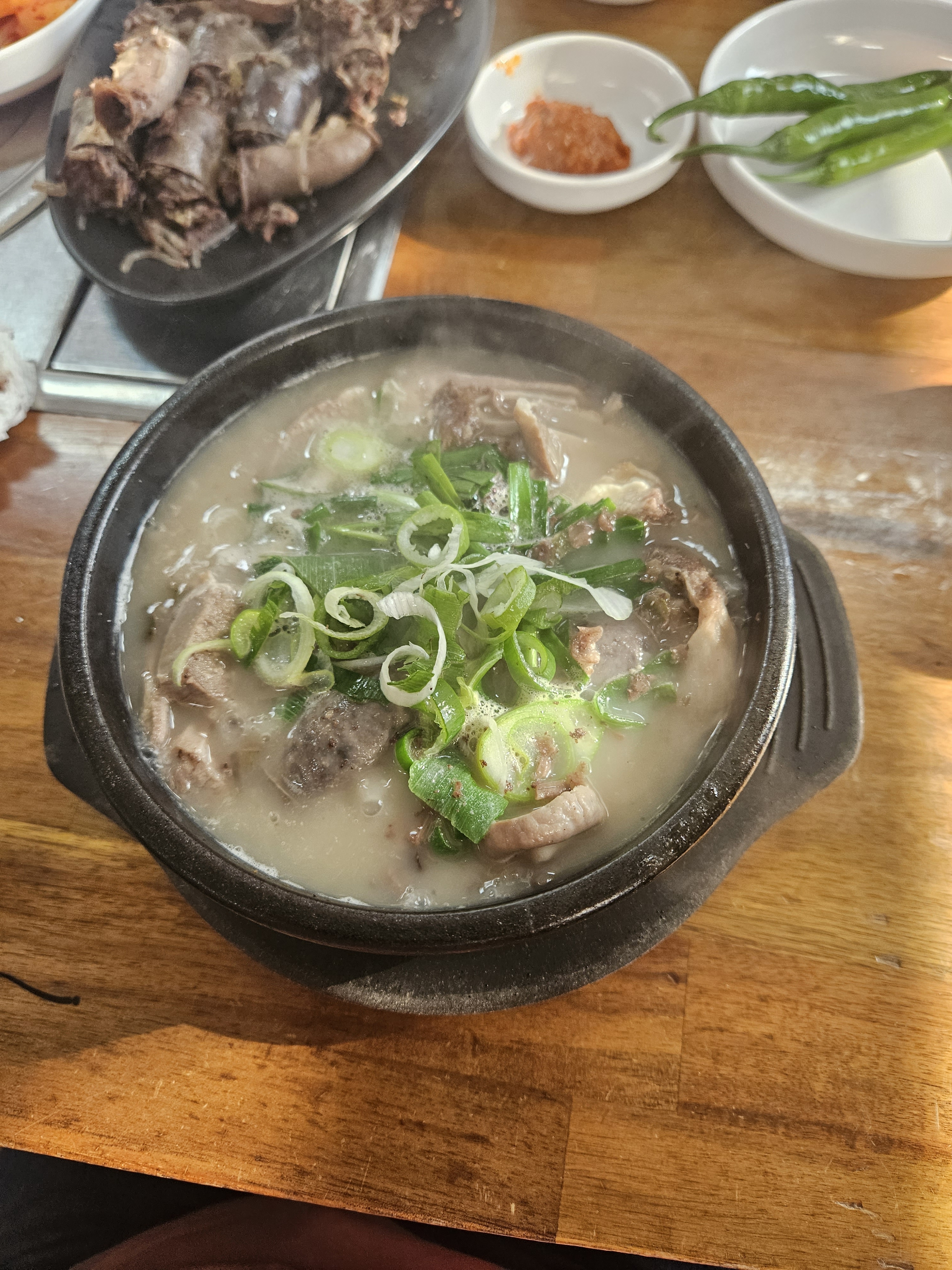 장원오가피돼지국밥