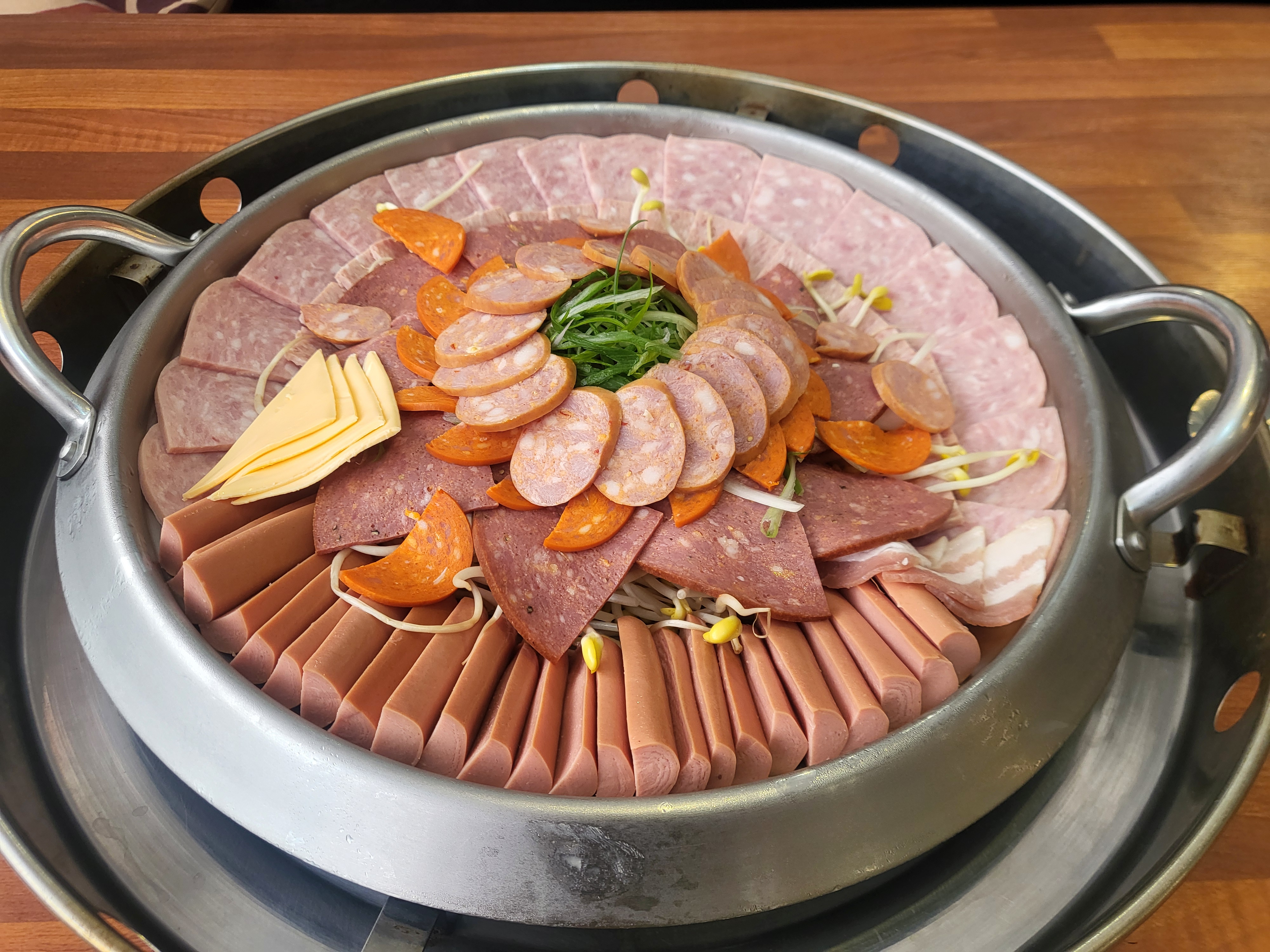 노작골부대찌개 동탄닭갈비