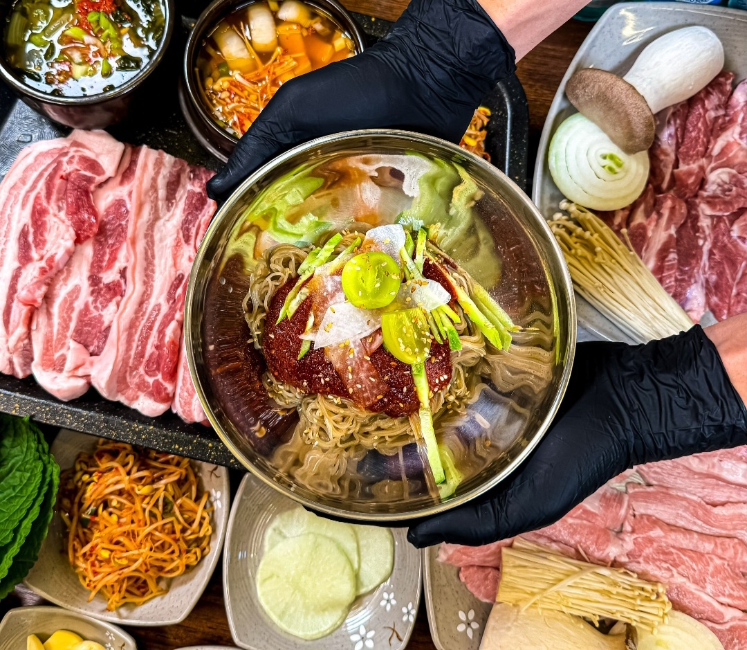 분홍꽃돼지