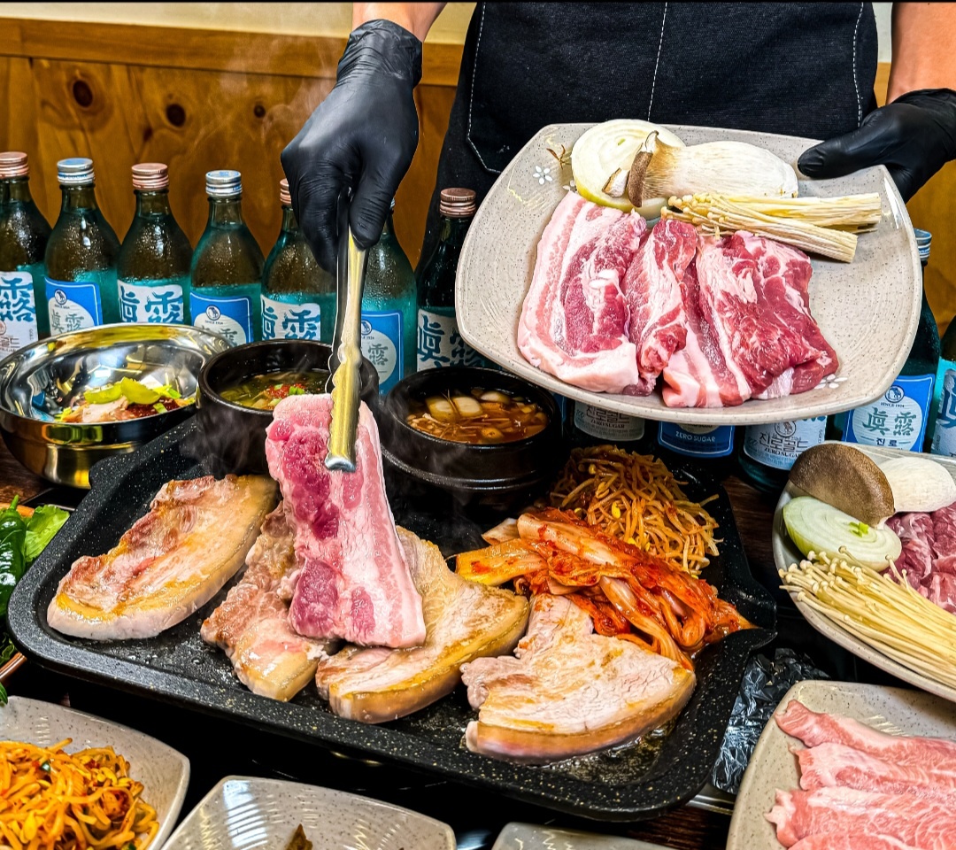 분홍꽃돼지