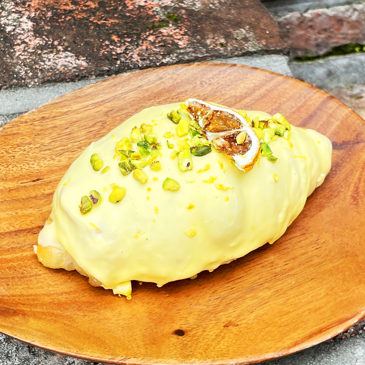 Lemon Pistachio Shio
