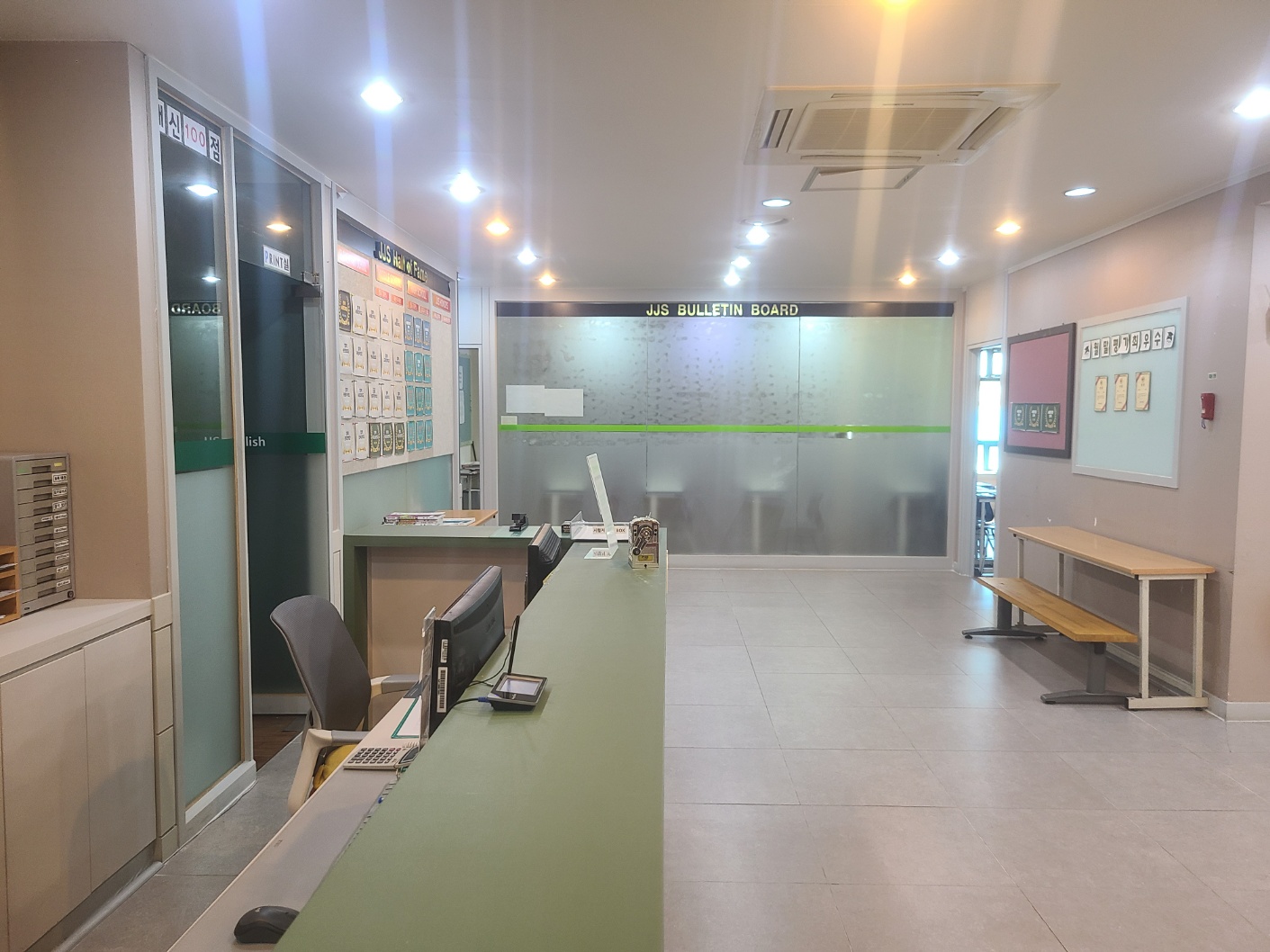 피너클영어학원