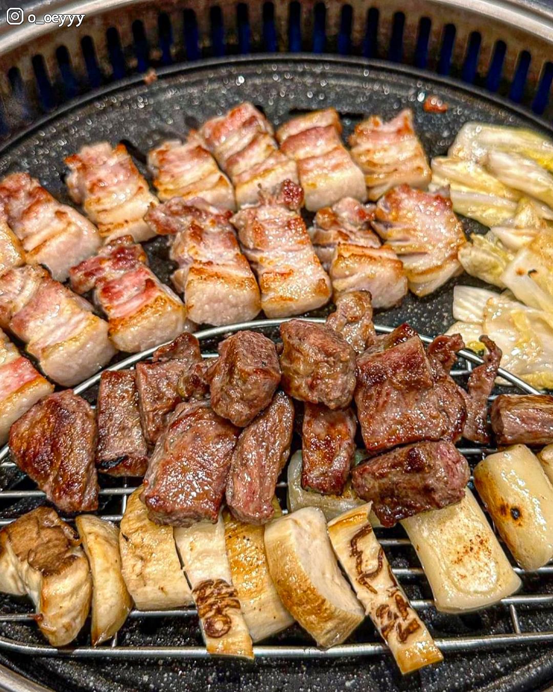 뚱단지돼지정육식당 대구진천점