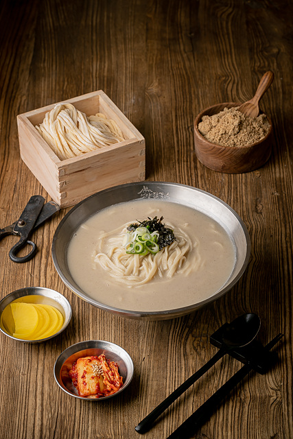 언양닭칼국수 수원 영통점 사진 3