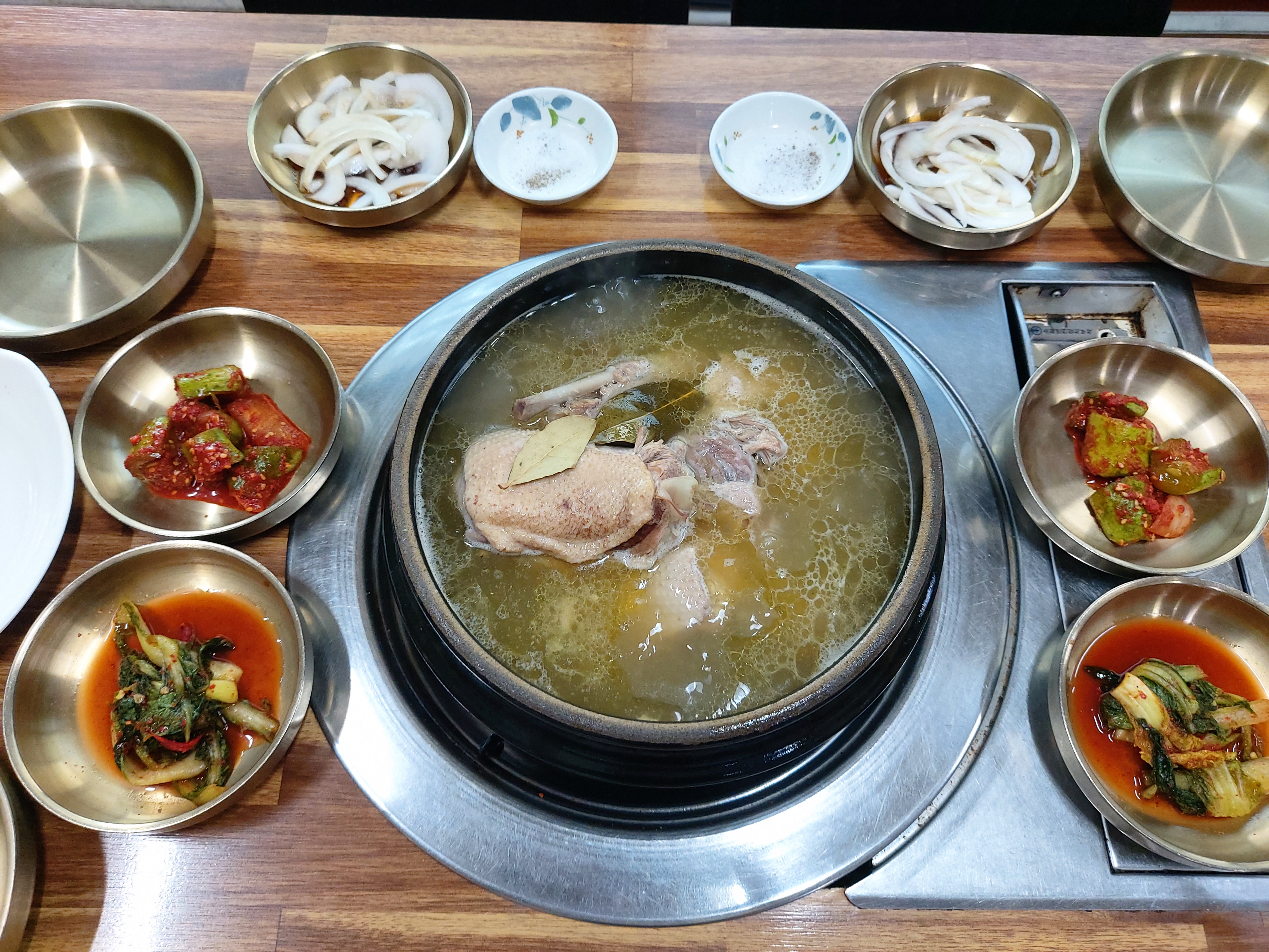 왕우렁쌈밥