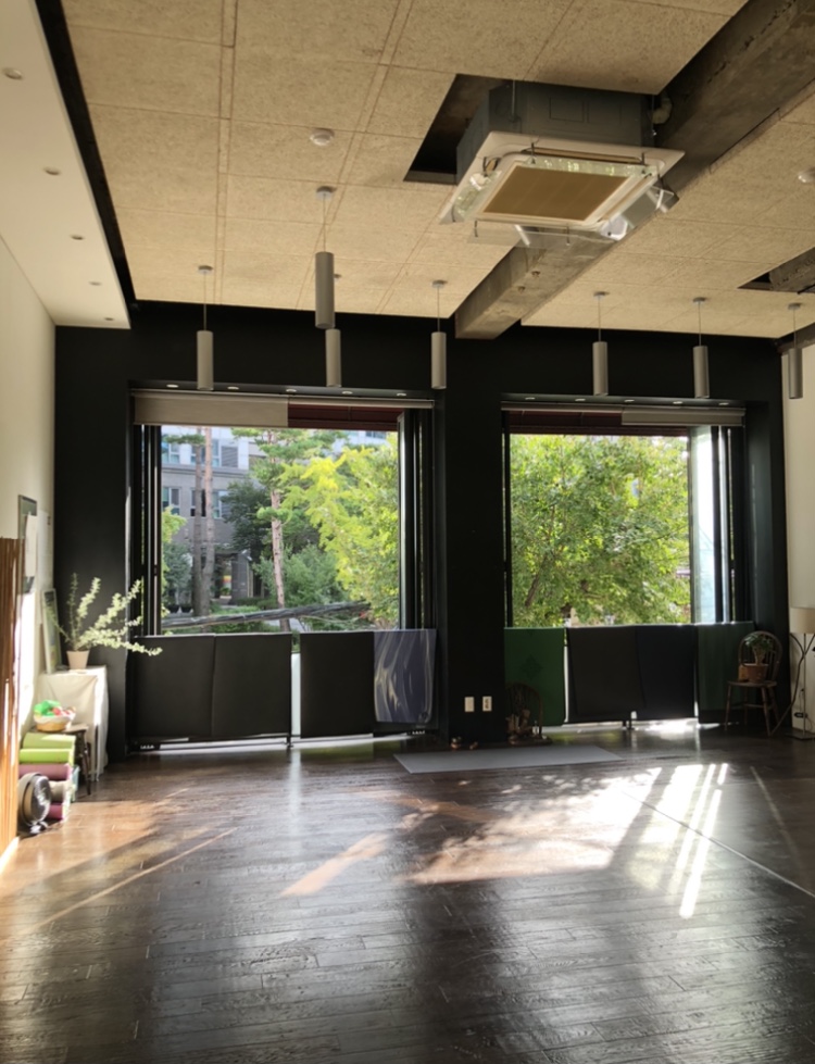 이어가는 움직임 대표 이미지