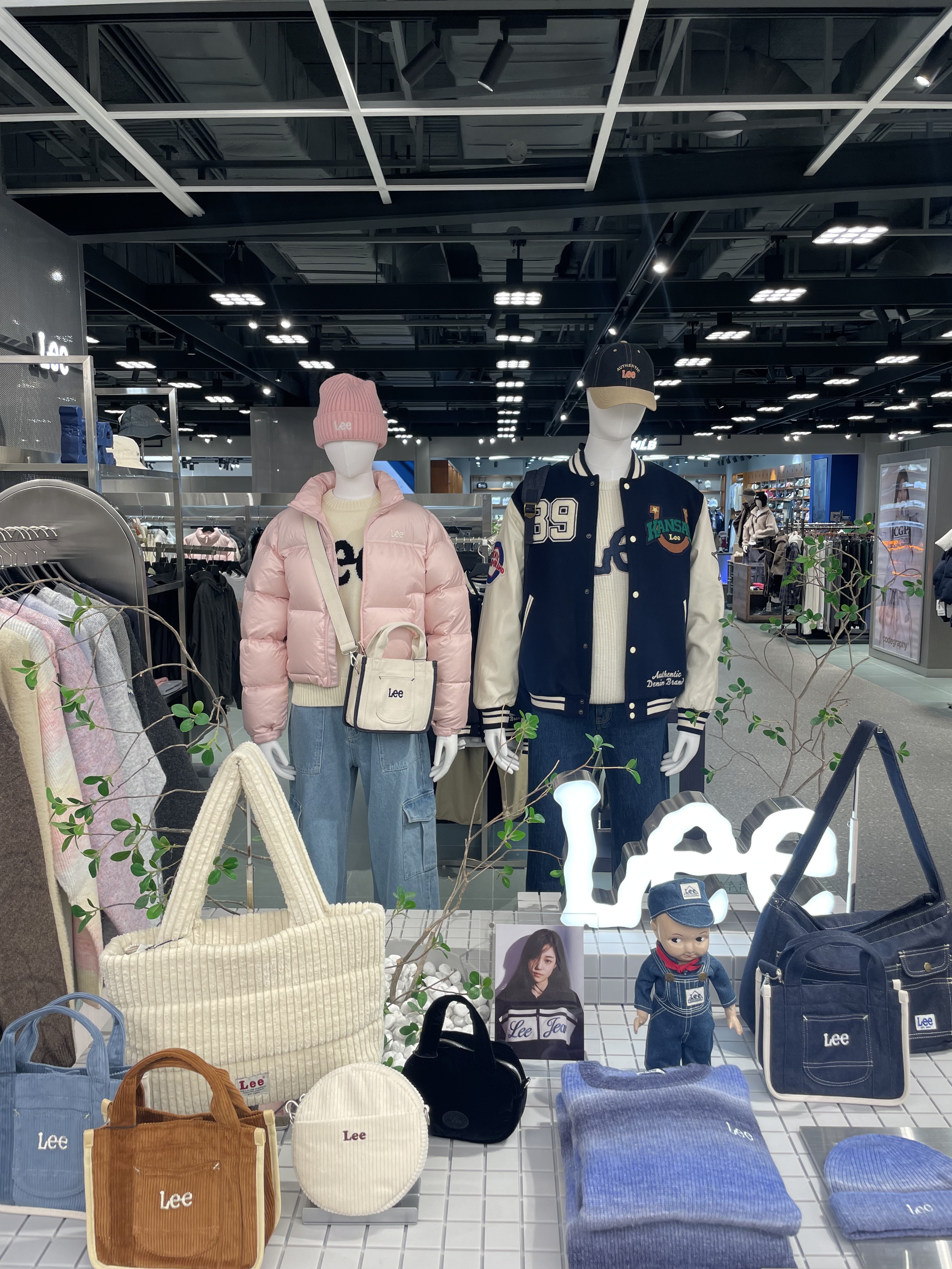 Lee 신세계백화점 사우스시티