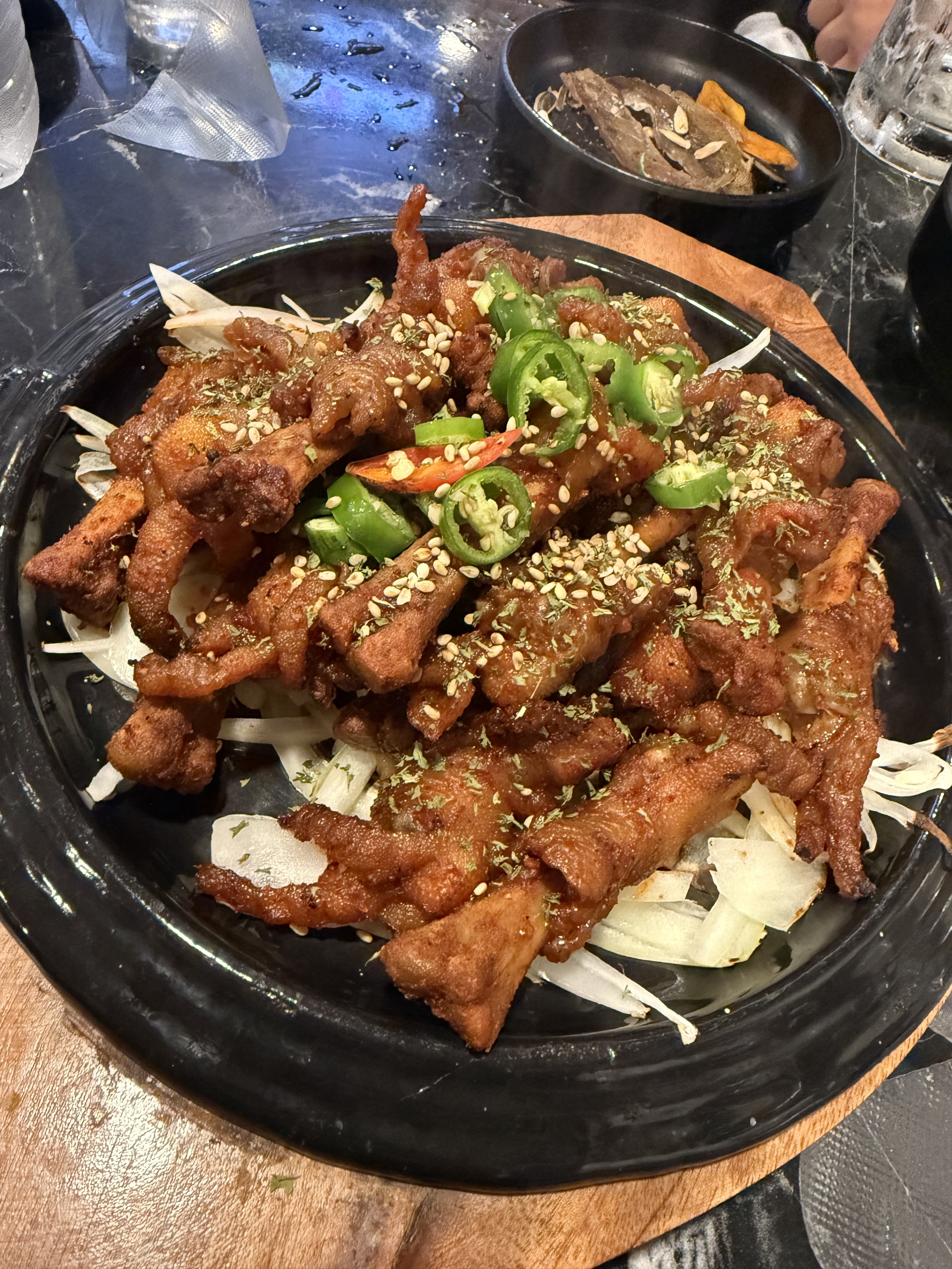 화로닭발 삼학점