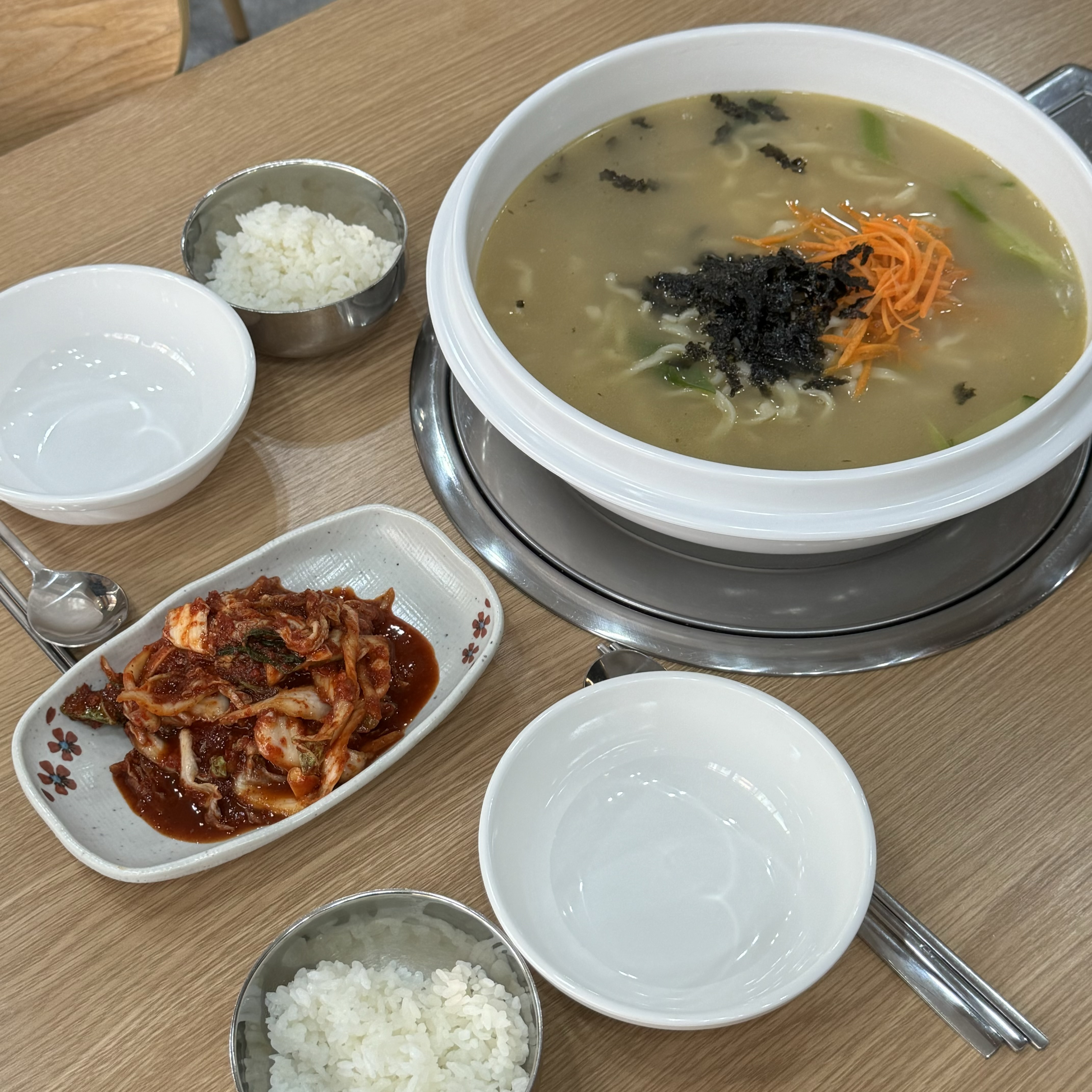 신음칼국수 송정