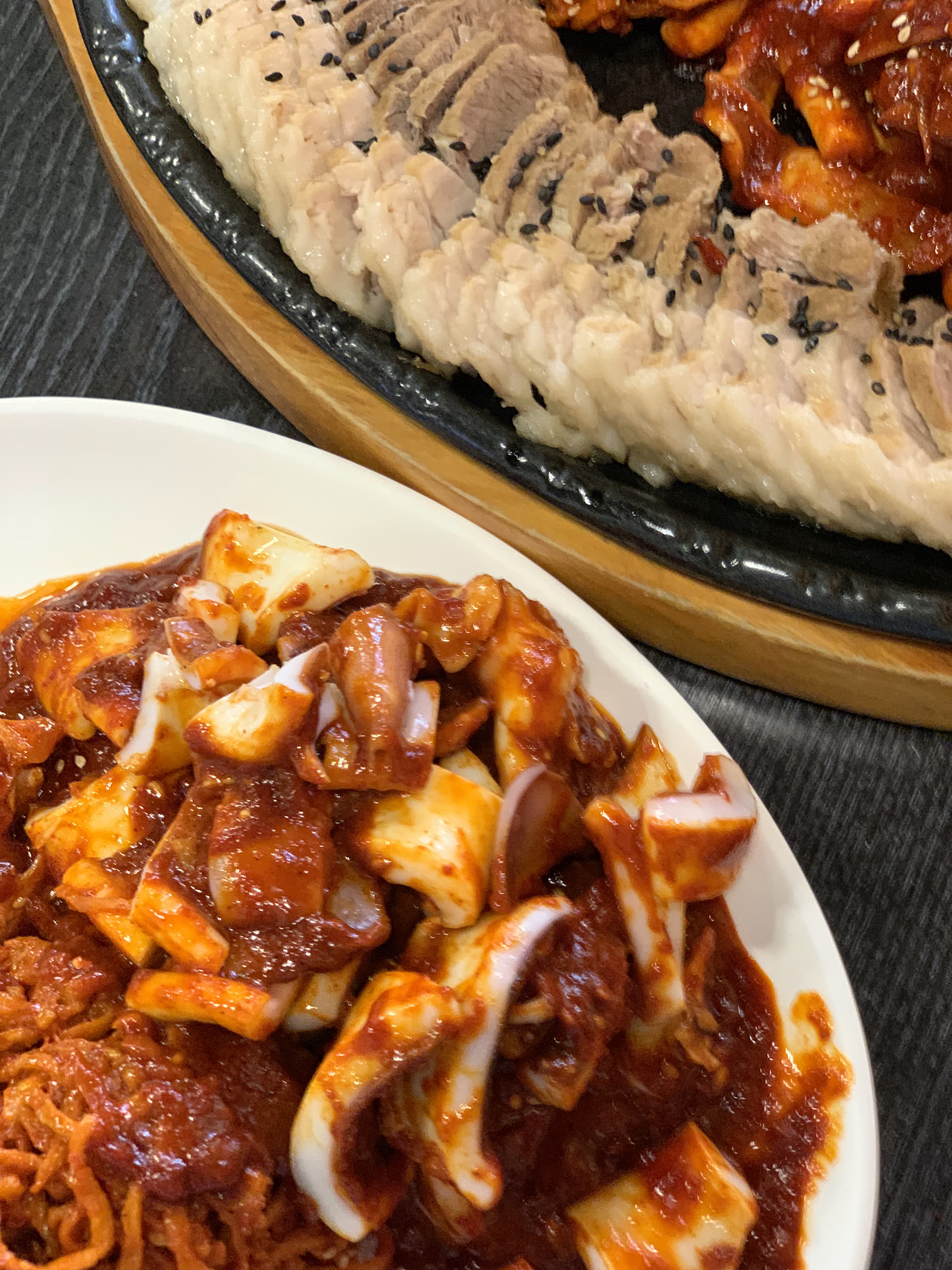 대학로오징어보쌈 율량점