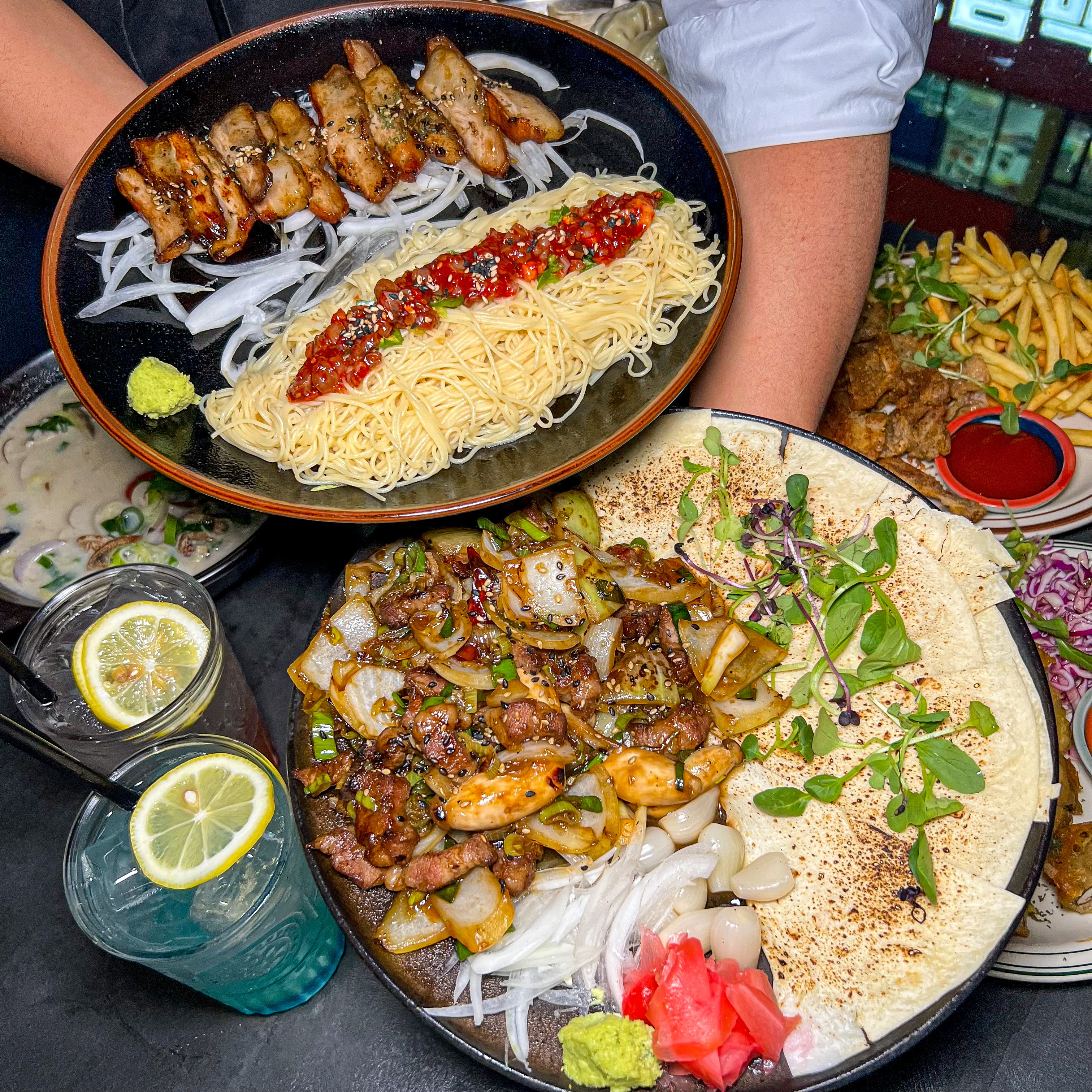 읻따 내부 또는 관련 모습