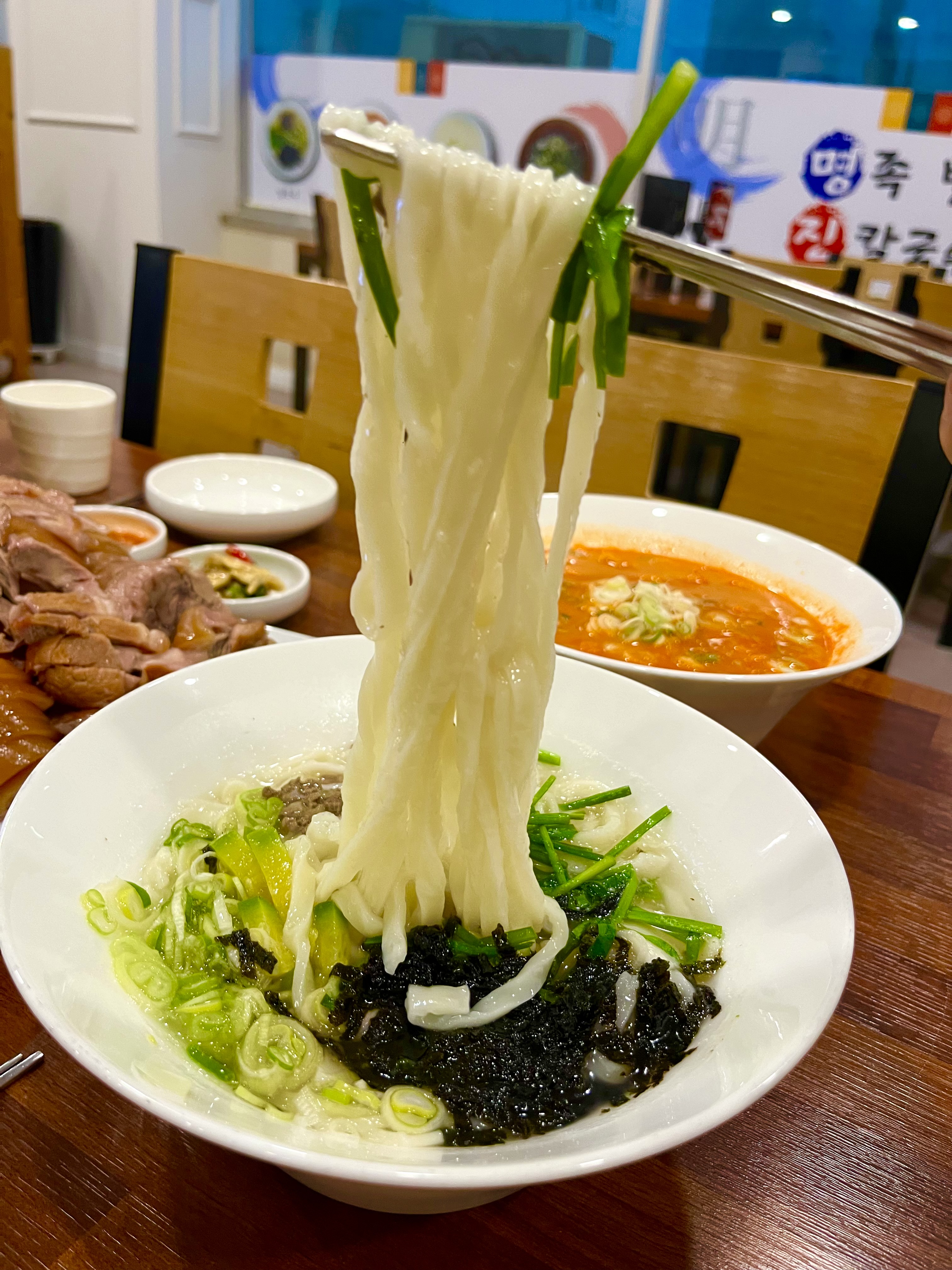 명족발 진칼국수
