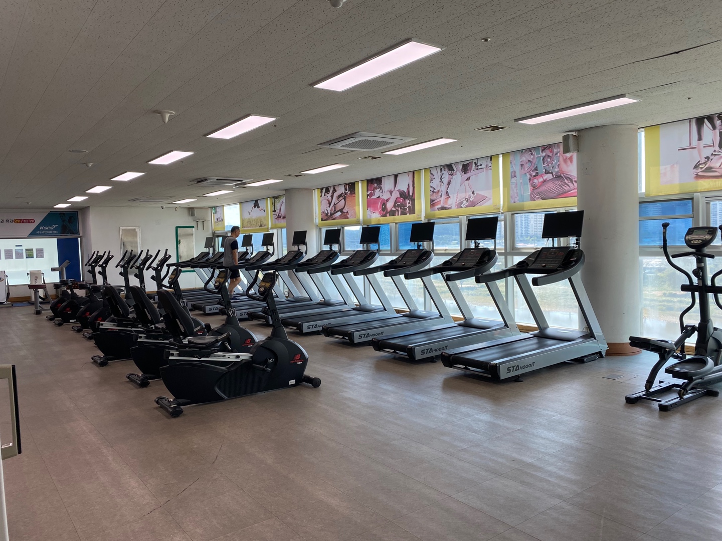 서구국민체육센터 대표 이미지