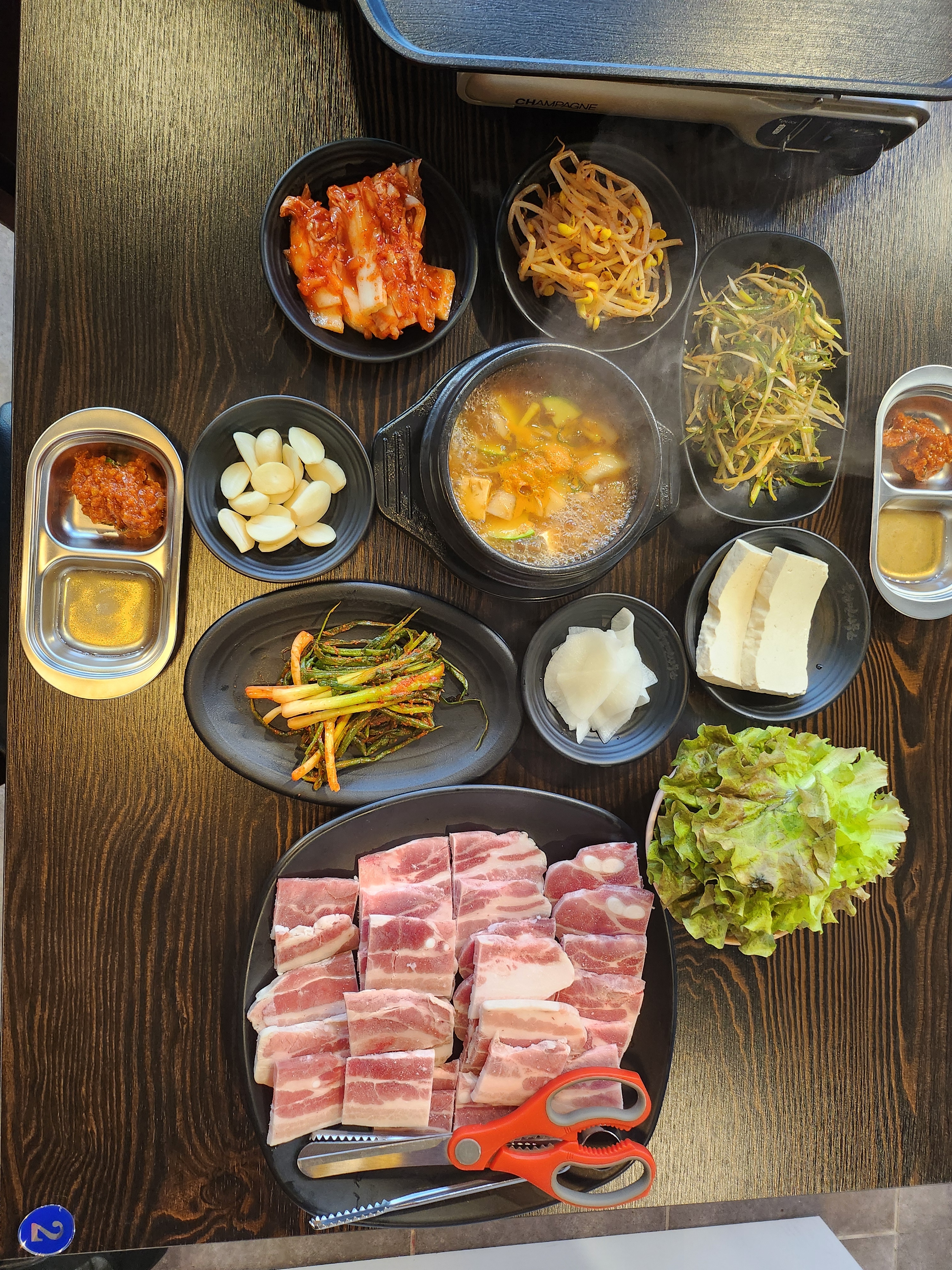 염창골목냉삼겹살