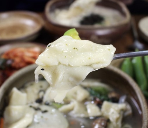 두울원칼국수 호계점