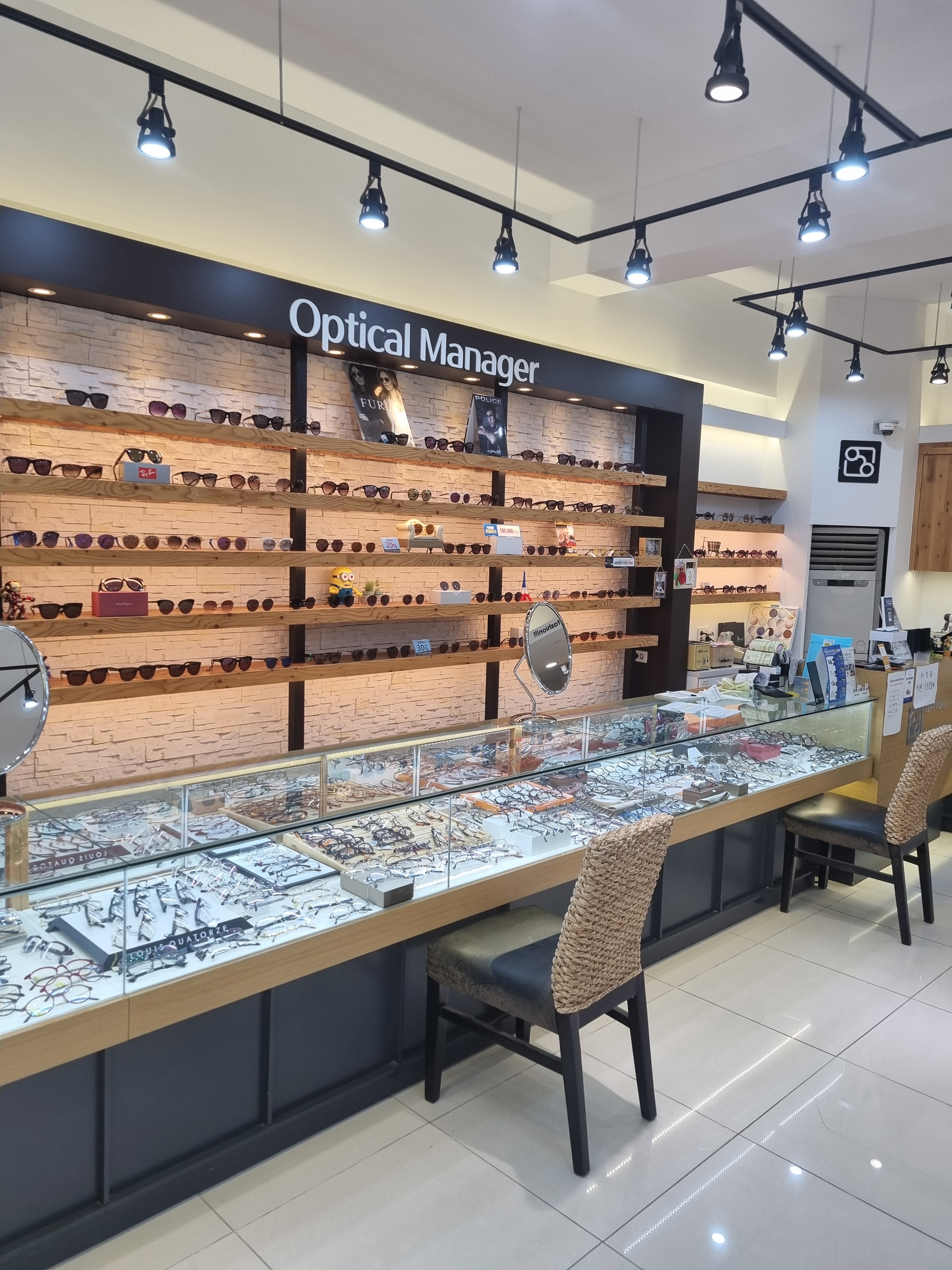 안경매니져 서신점 대표 이미지