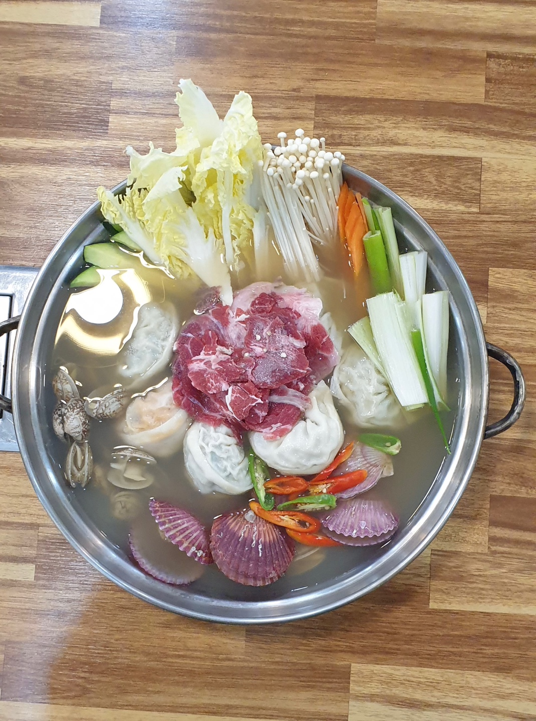 신홍두깨해물칼국수