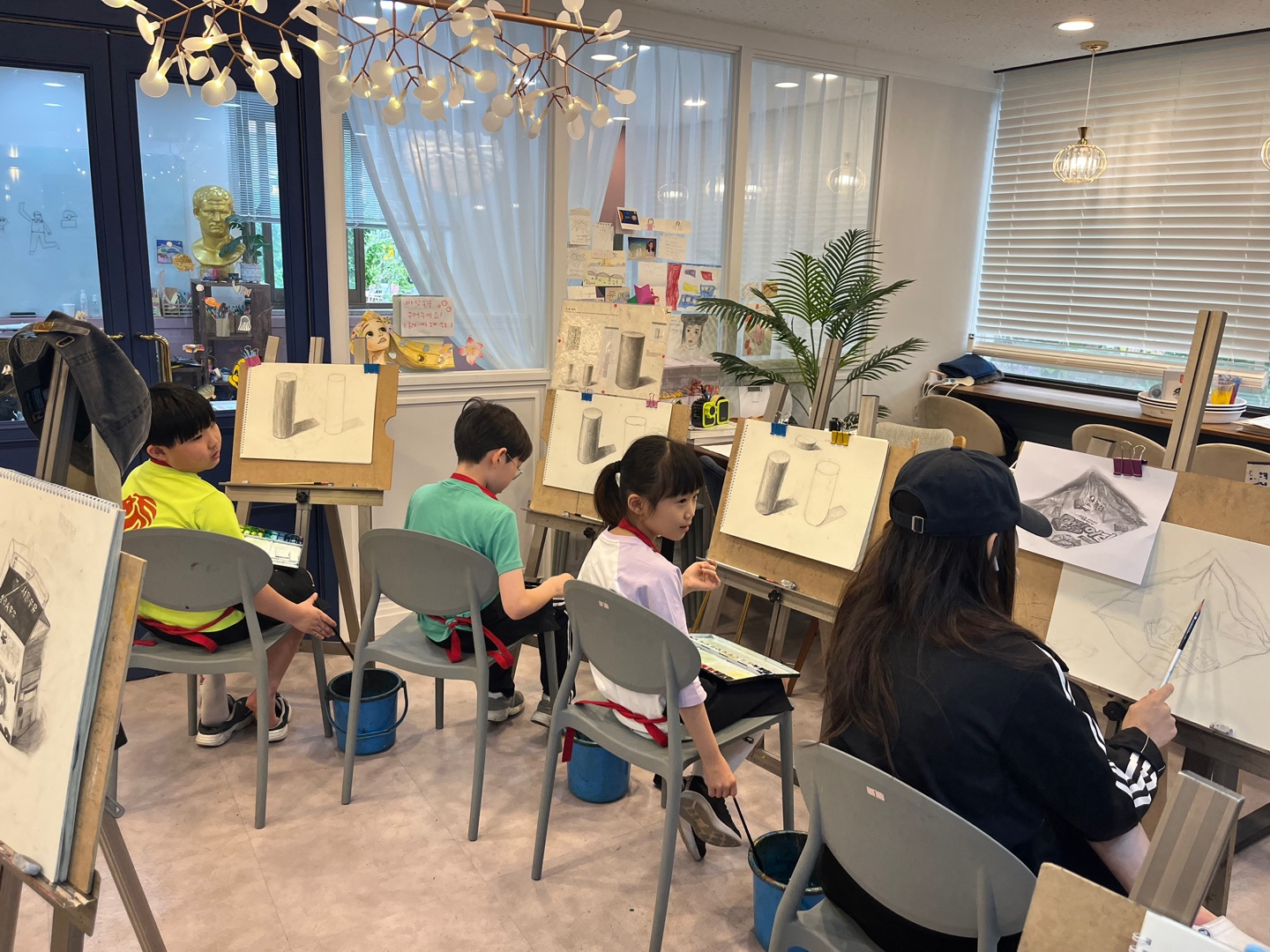 아이꿈틀미술교육학원