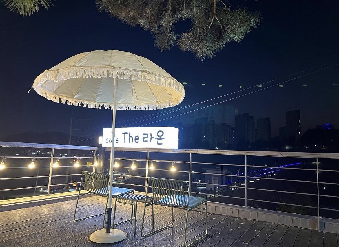 카페더라온