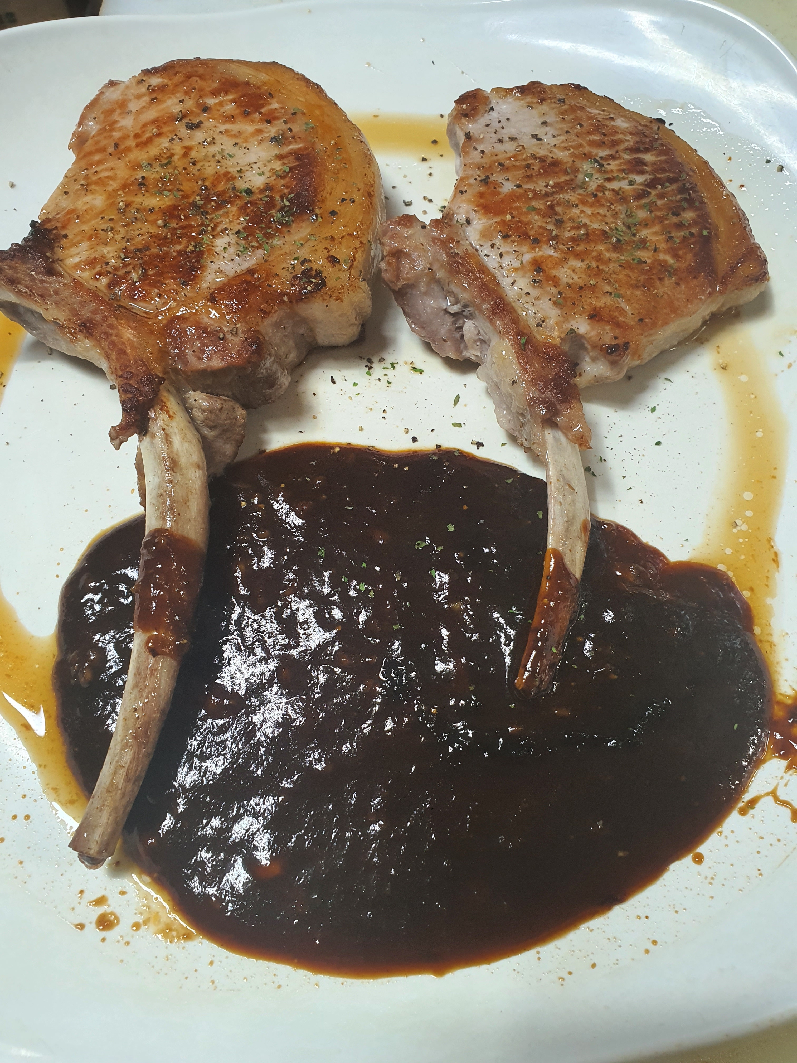 돈까스먹는용만이 대표 이미지 - 까르보돈까스