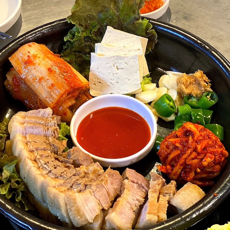 부자아지매