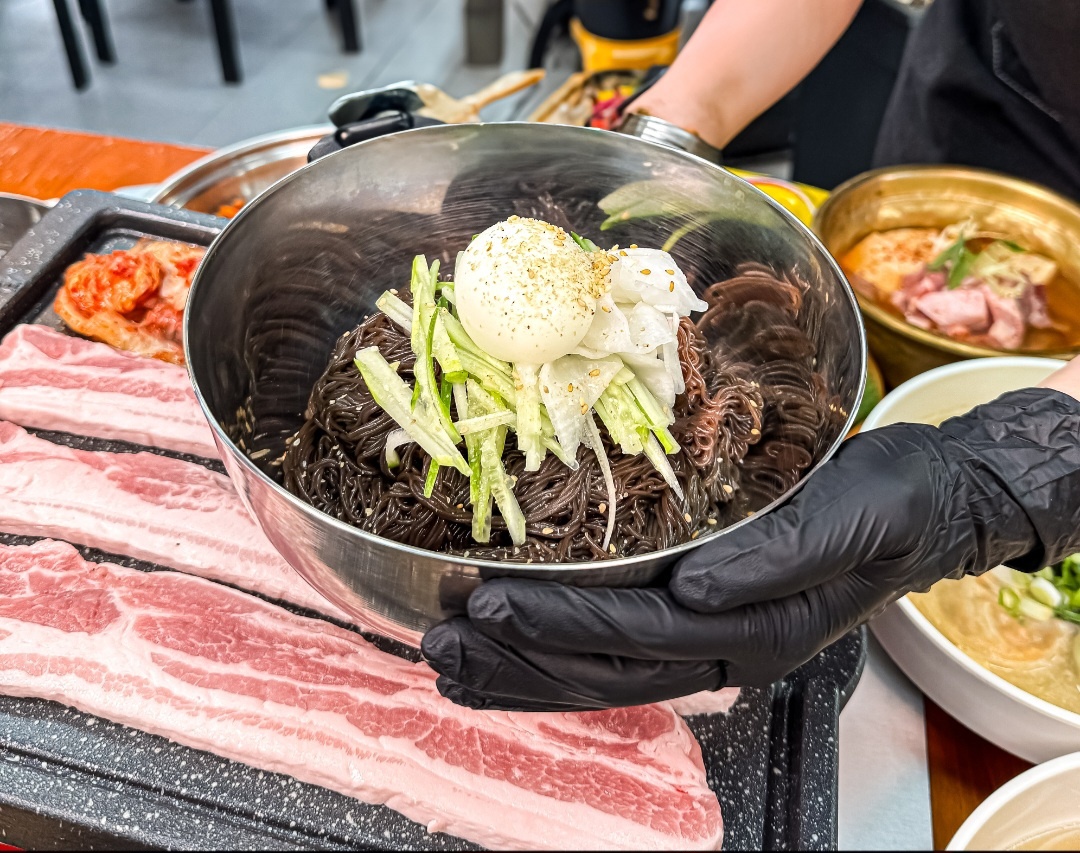 김가네삼겹살김치찌개두루치기