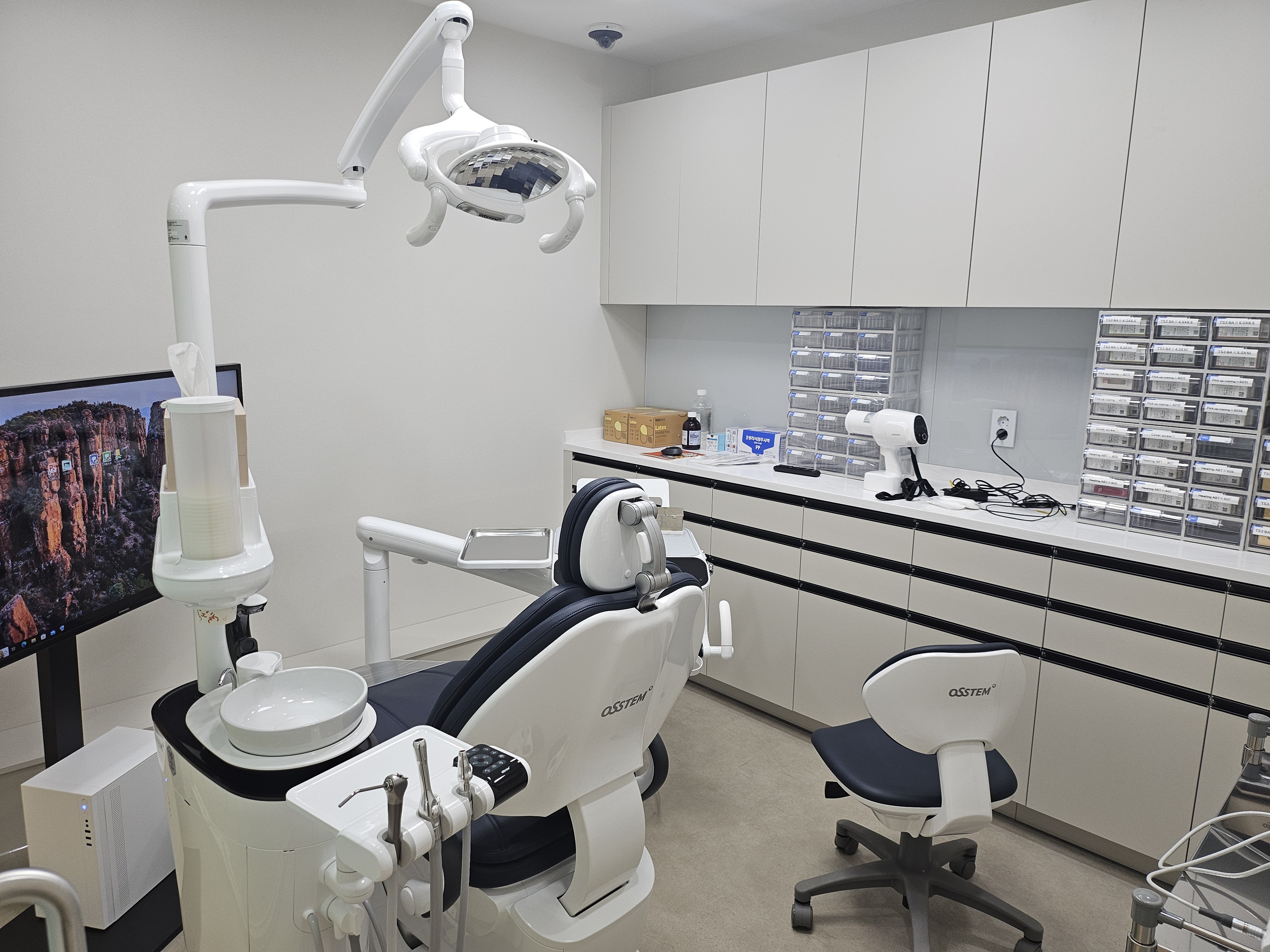 사랑니에진심치과의원 대표 이미지