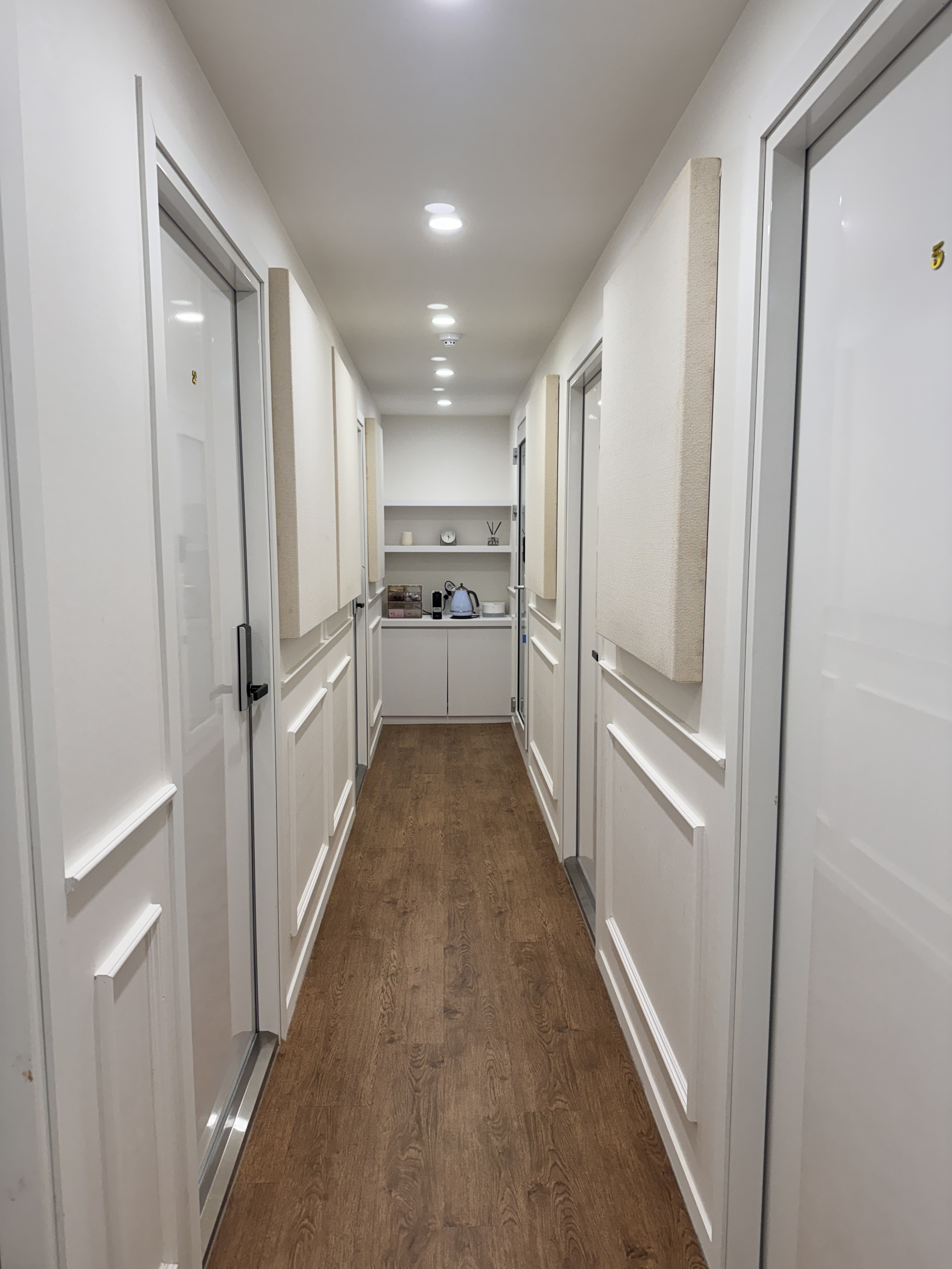 4번째 스튜디오 사진