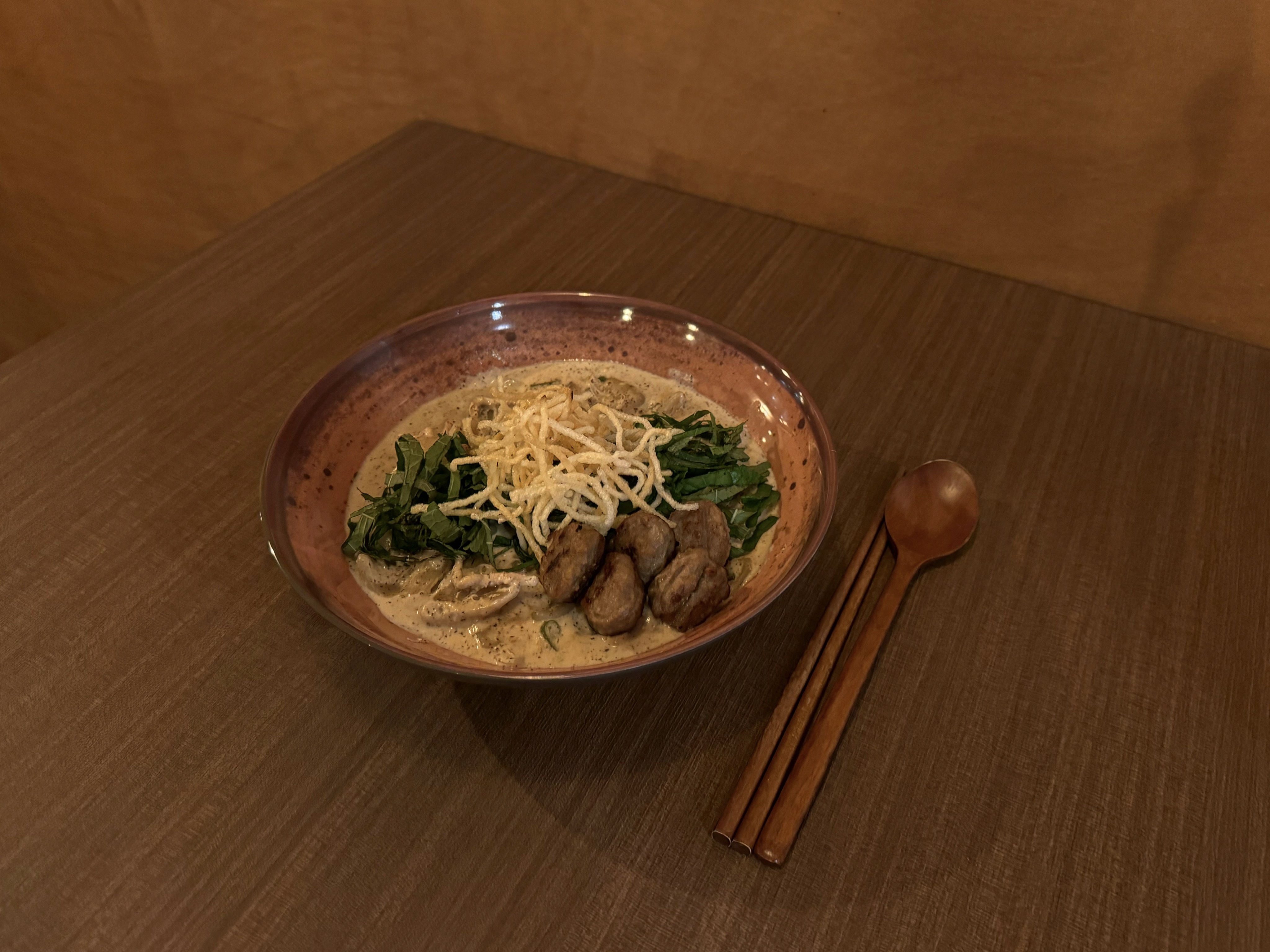 유월주 대표 이미지