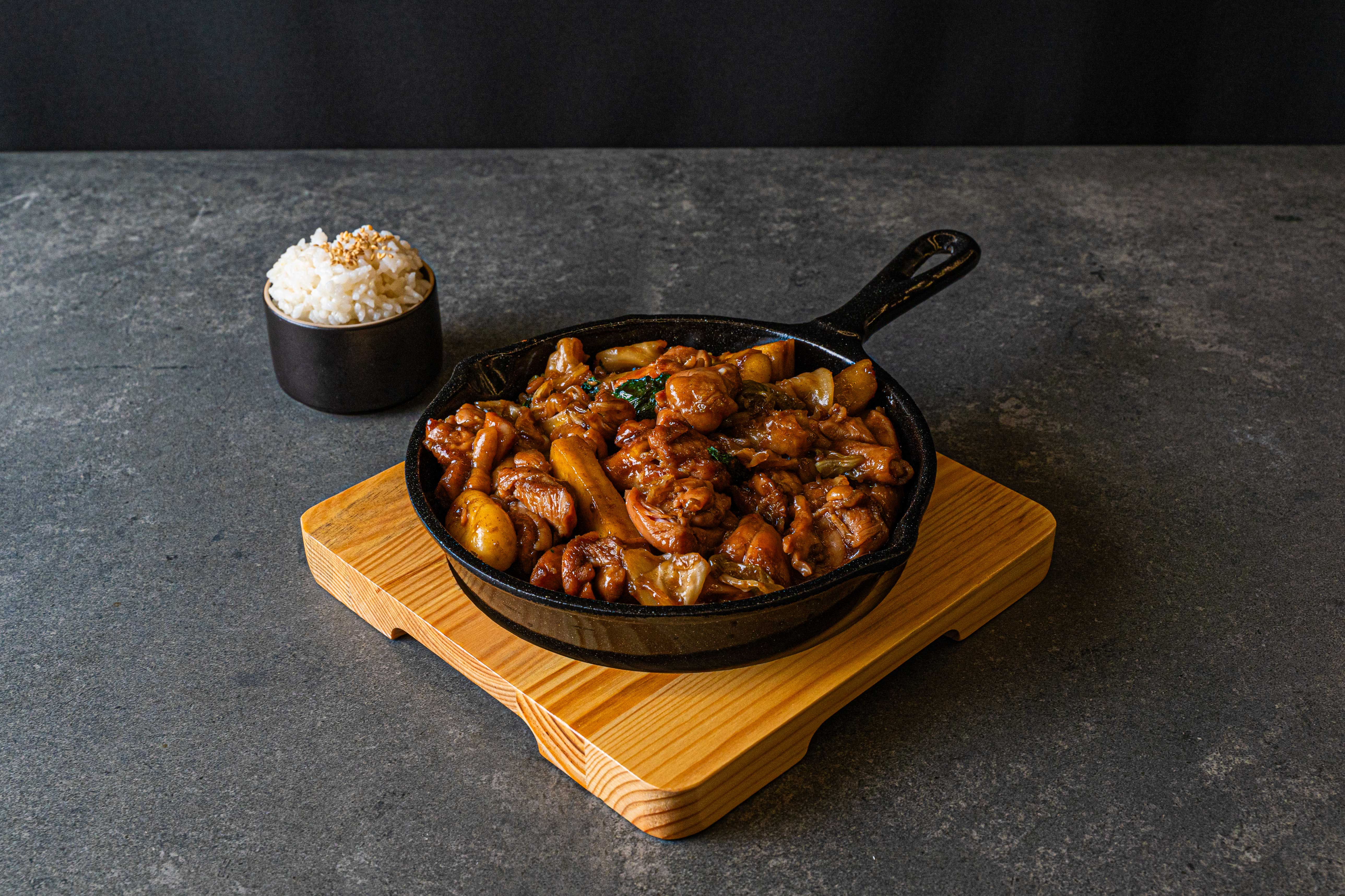 오늘도닭갈비 본점