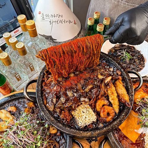 돌판짜장 짜마 수원행궁동본점