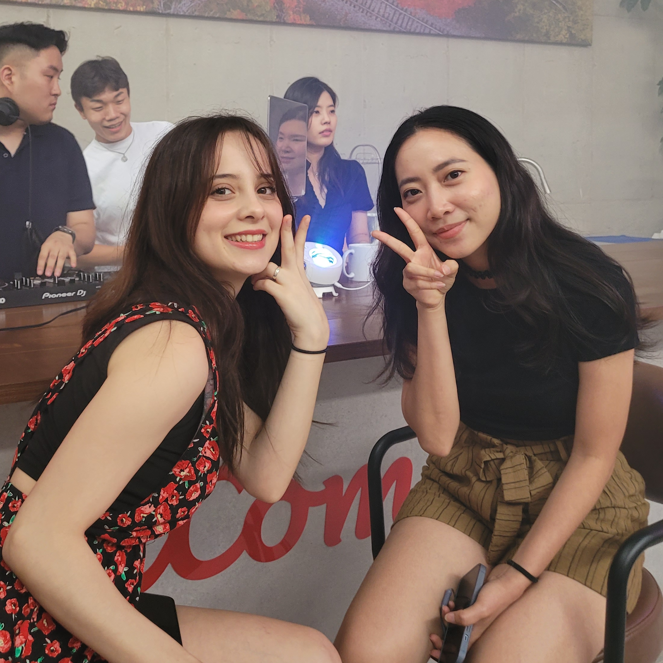 컬컴 종로점 이미지