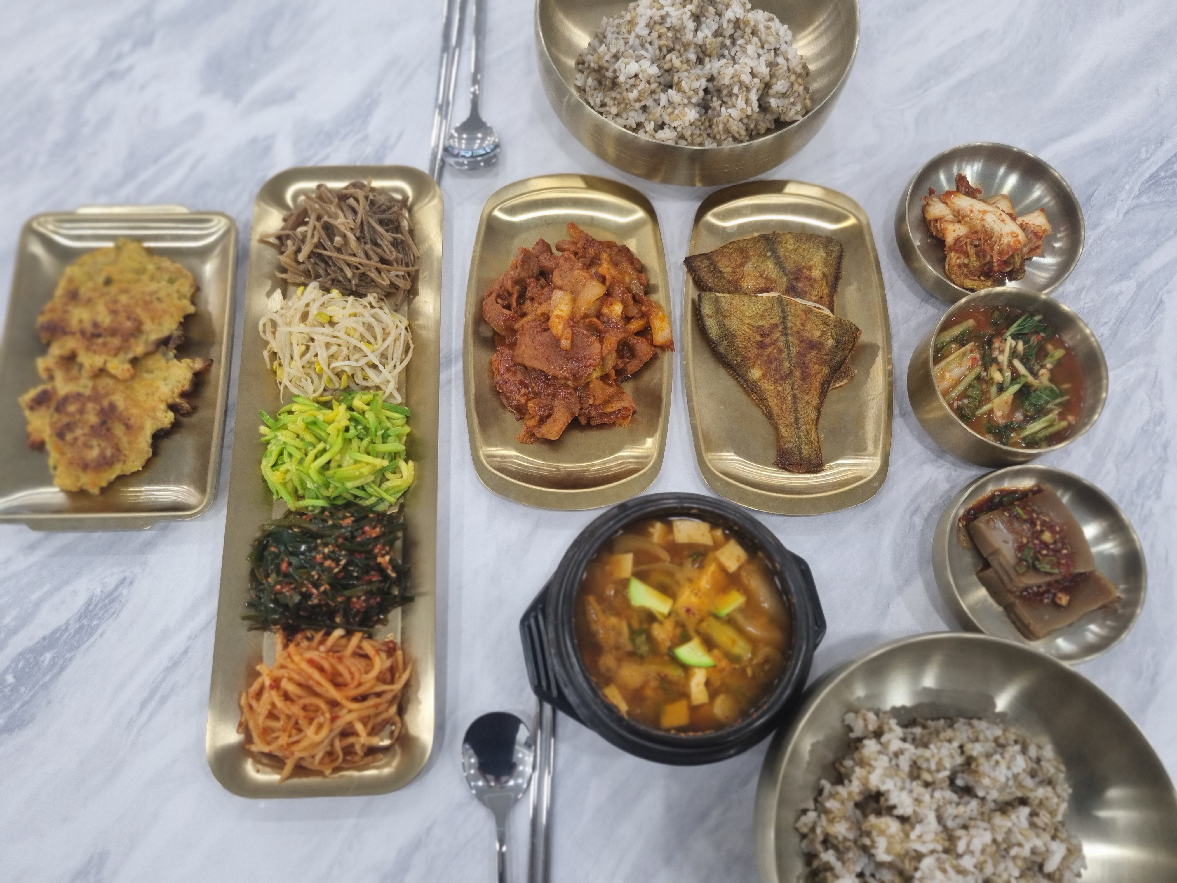 증산보리밥