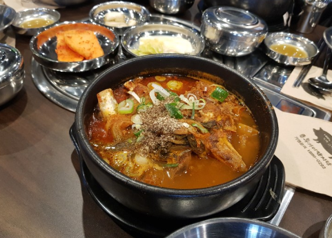 일품투가리감자탕 강남본점