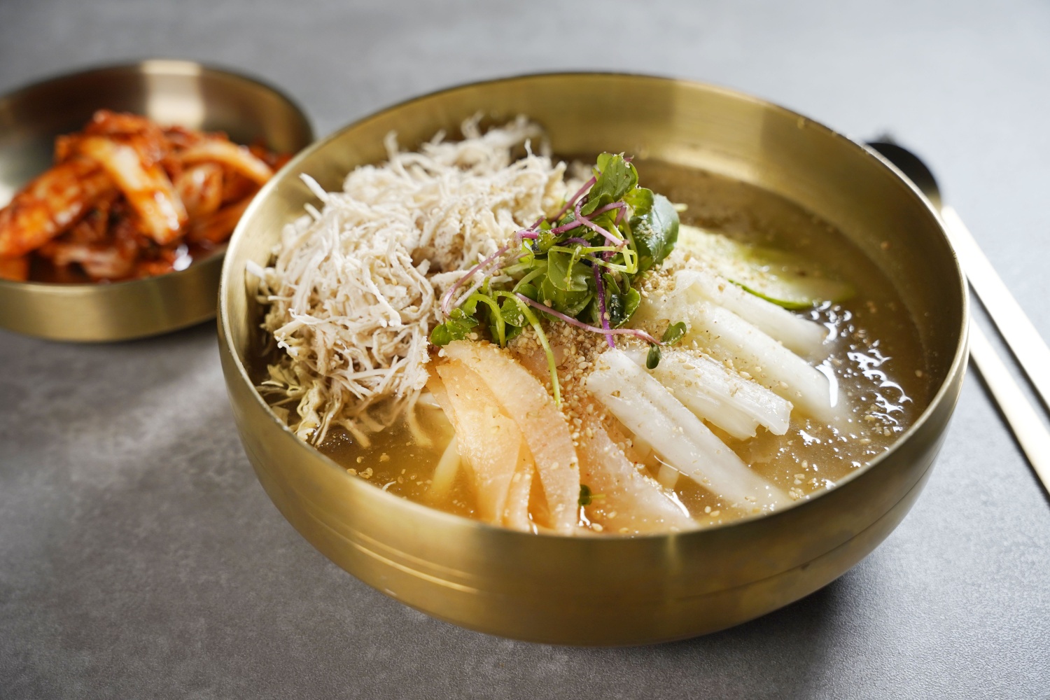 교동닭칼국수 다대포 본점