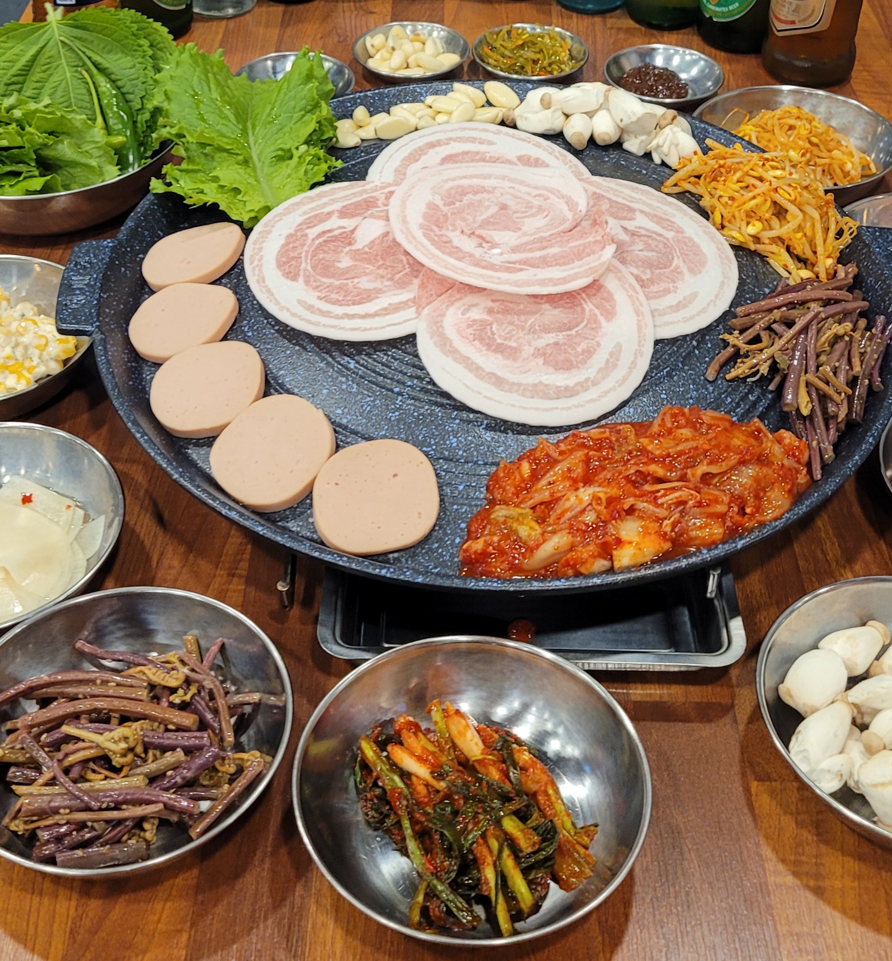 솥뚜껑이층집 세종본점