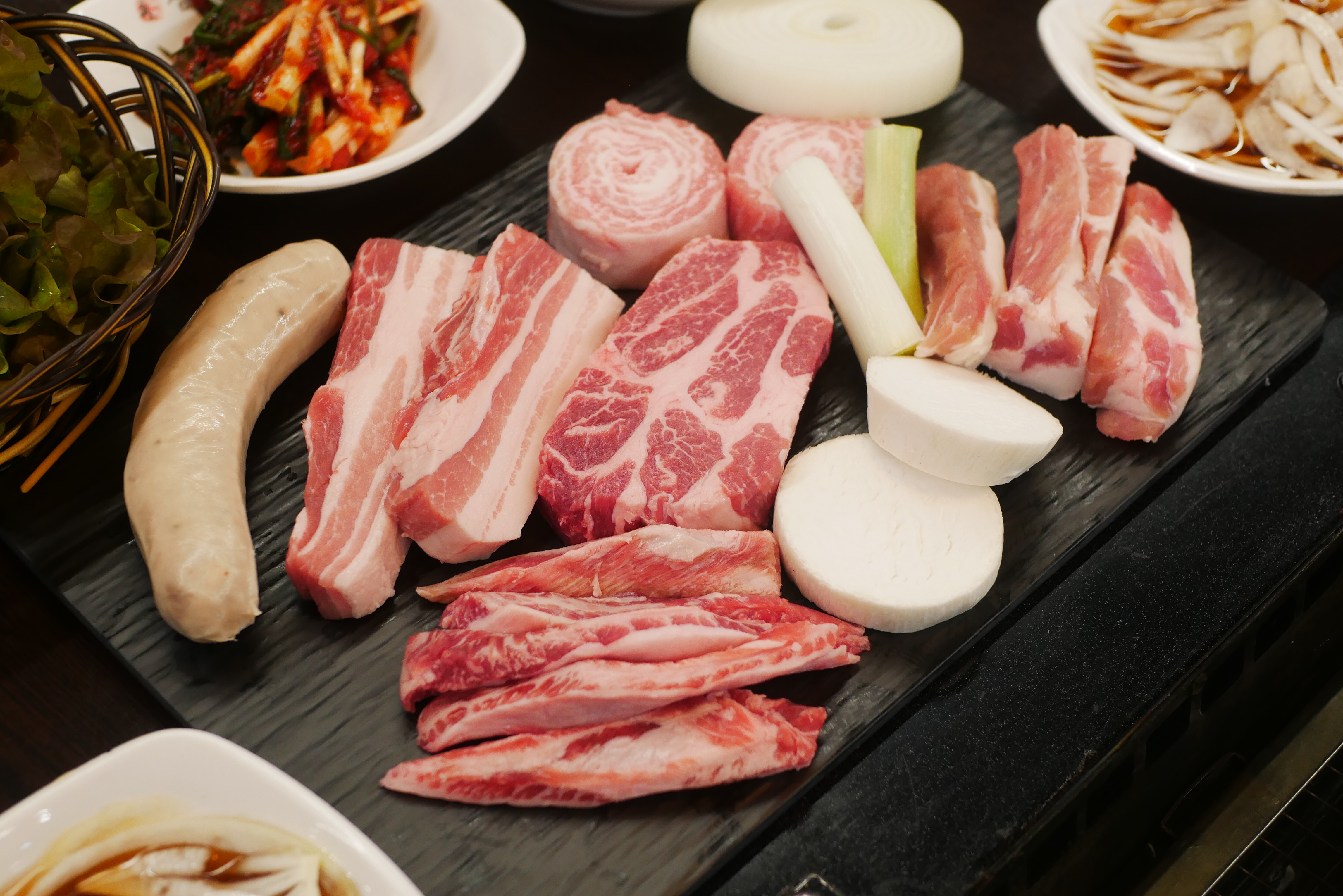 흑돼지삼백식당 원주본점