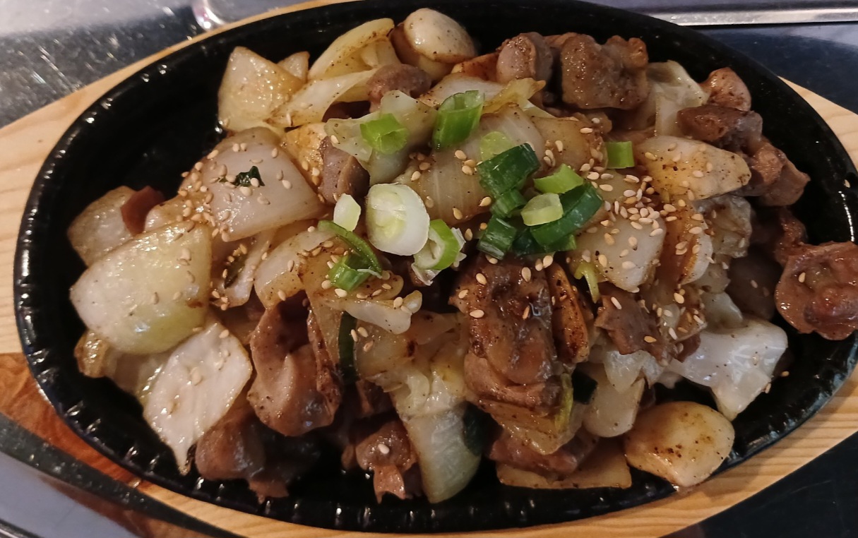 모범닭발&오돌뼈율전동맛집 성대점