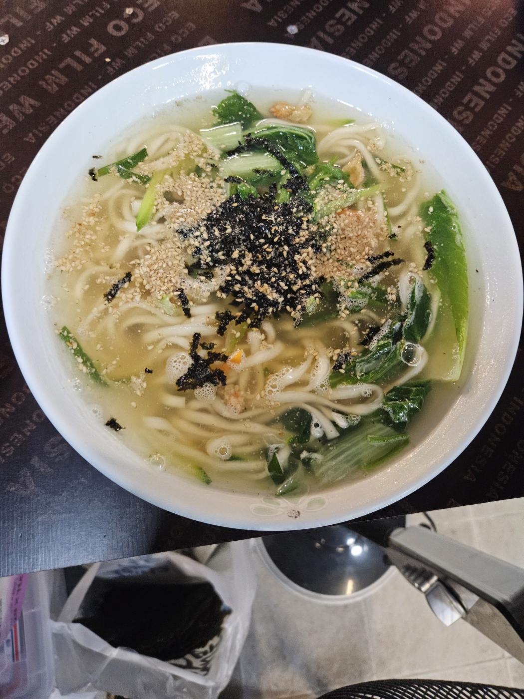 지산동칼국수,국물닭발