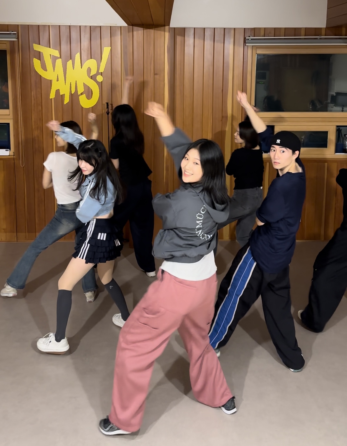 잼스댄스학원