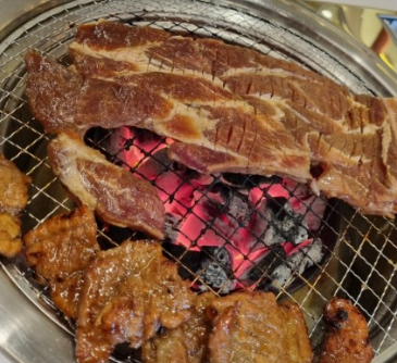 돈이네숯불갈비