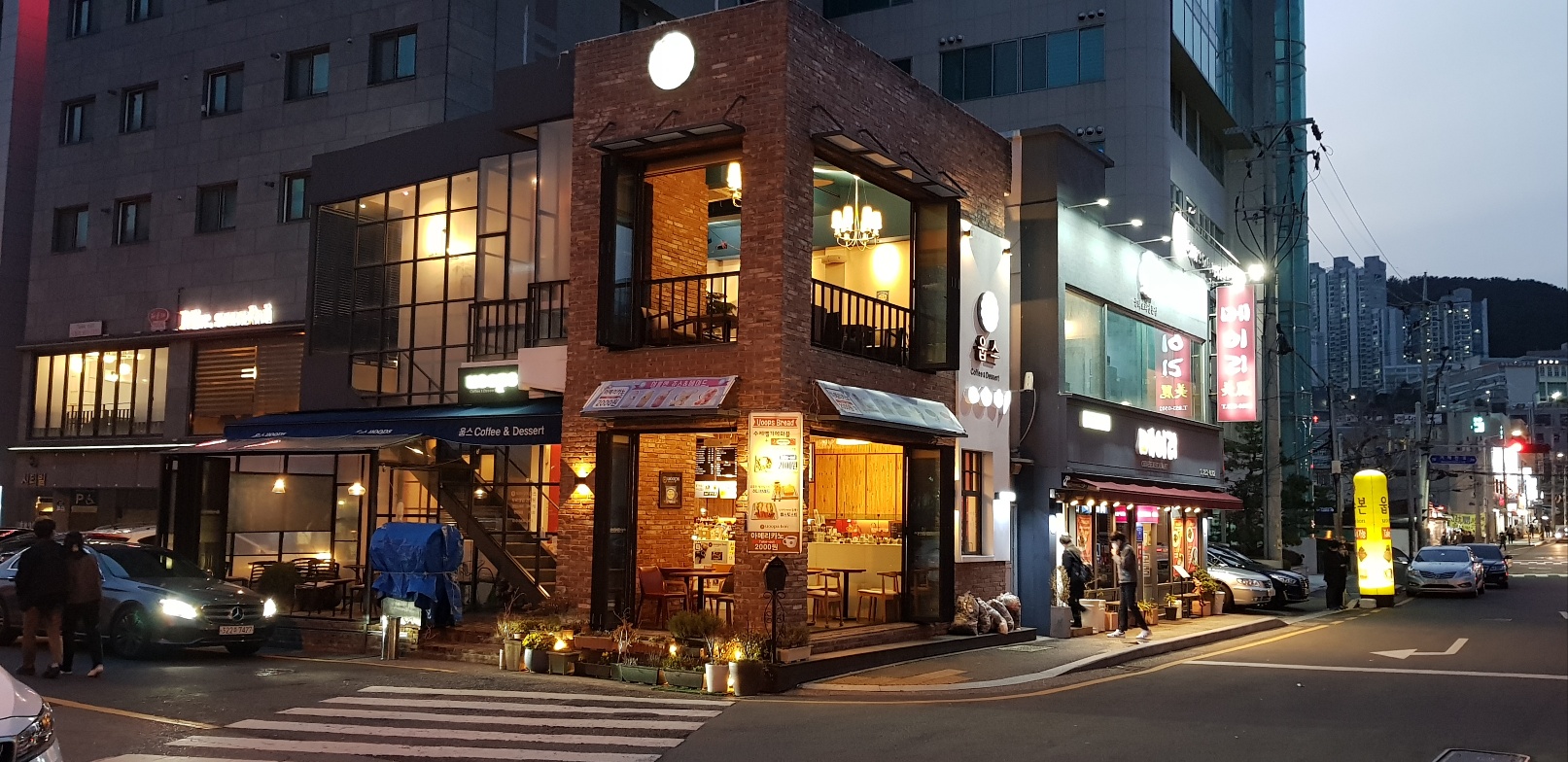 연산동시청팥빙수카페웁스커피