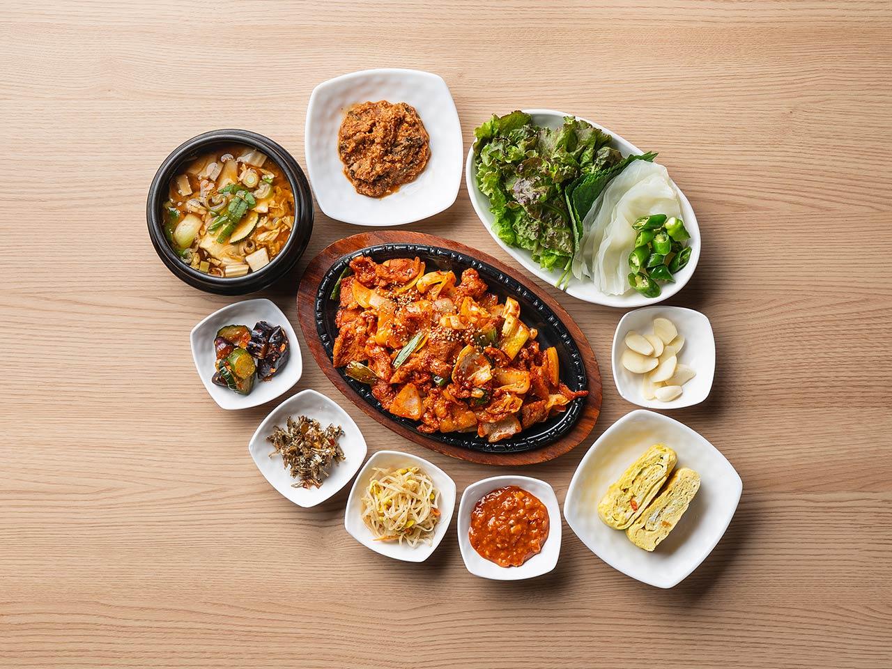 쌈밥정식(점심메뉴)