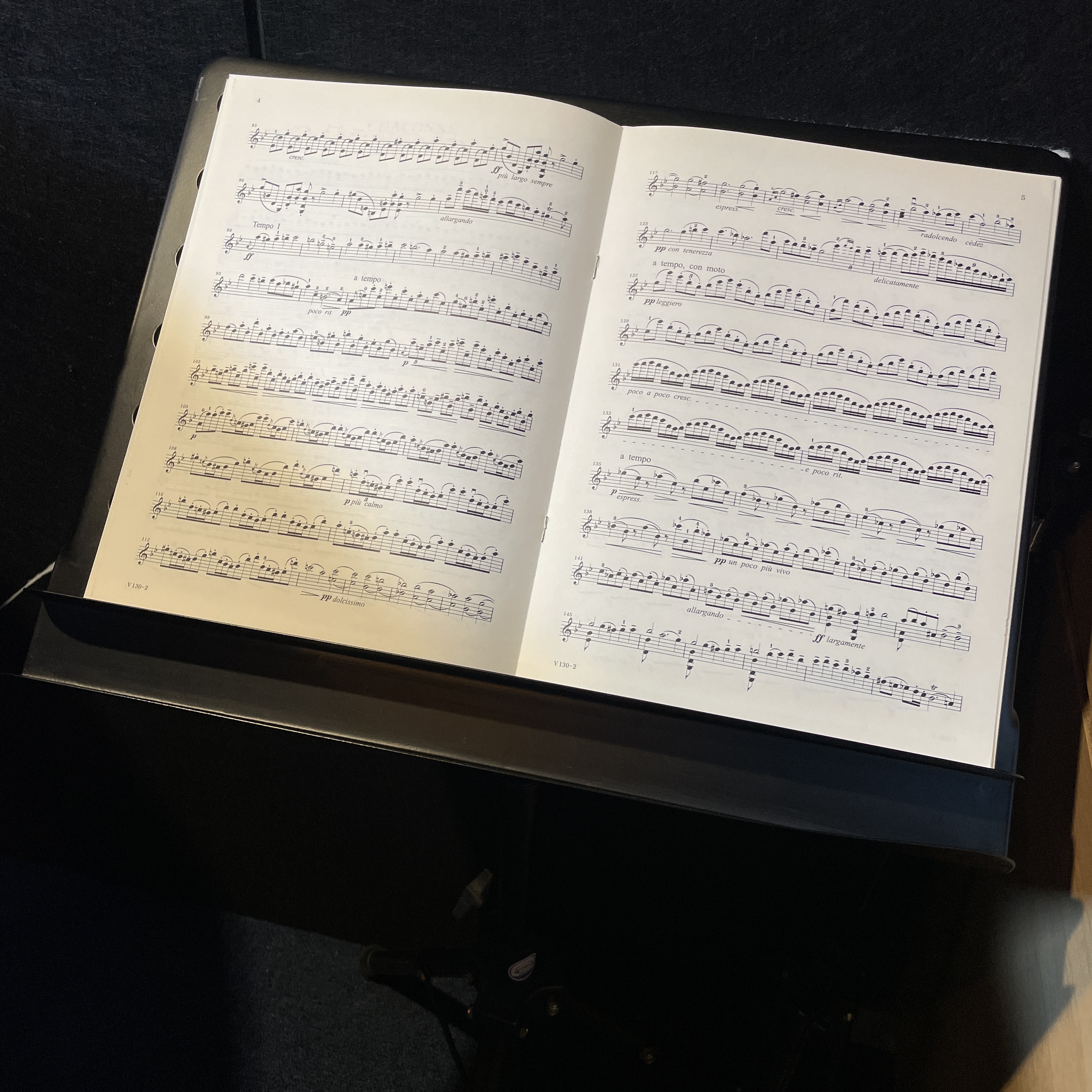 4번째 스튜디오 사진