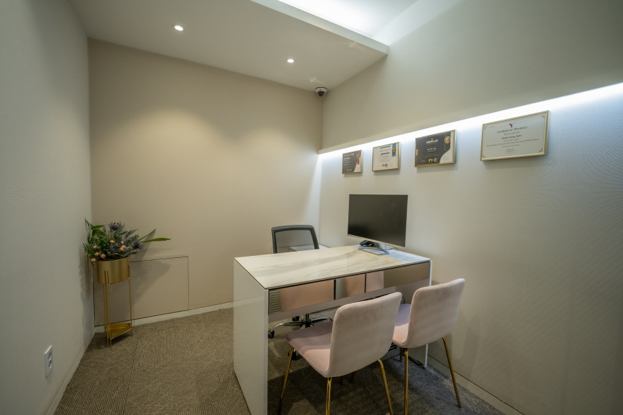 디바인성형외과의원 대표 이미지