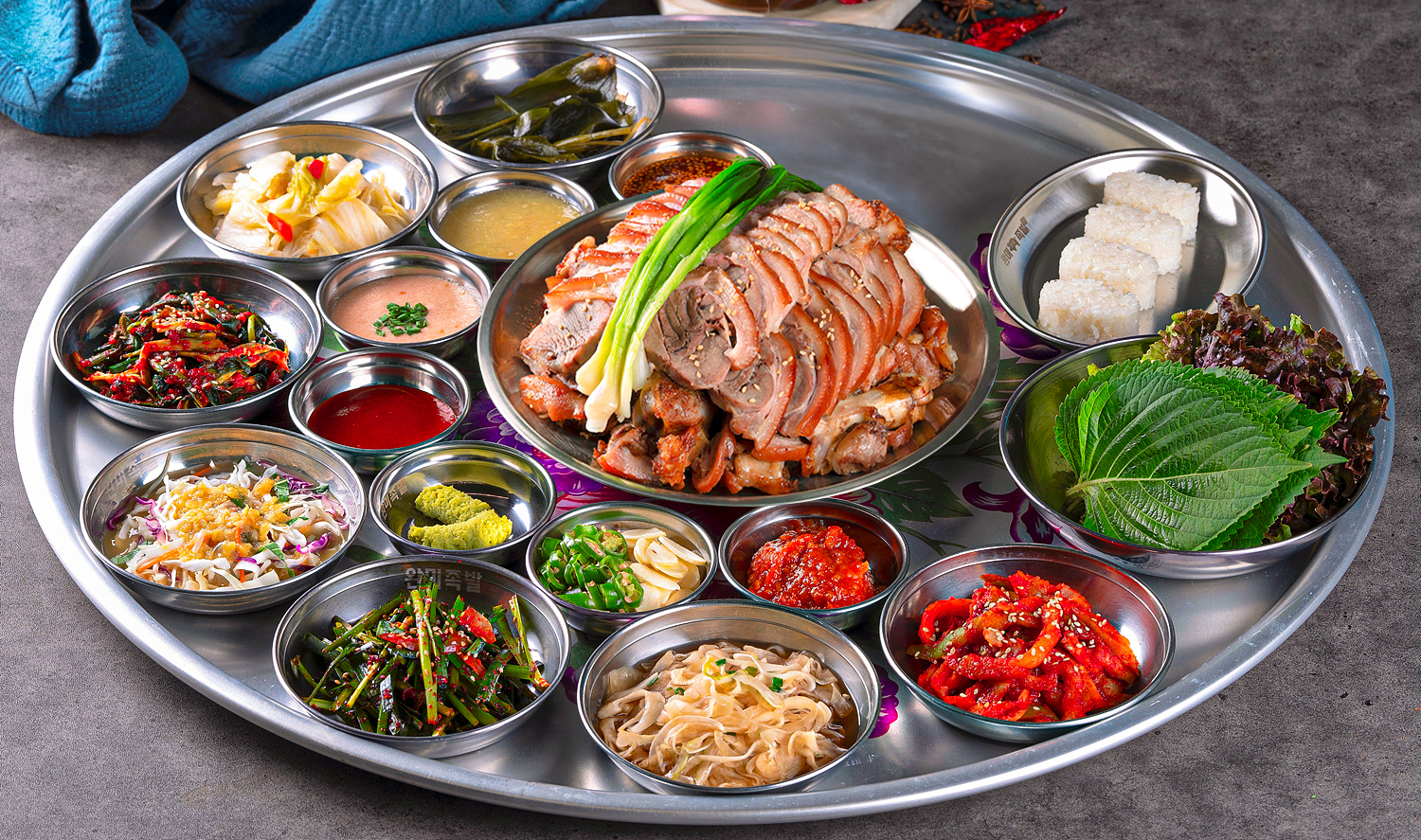 완미족발 동탄반송점