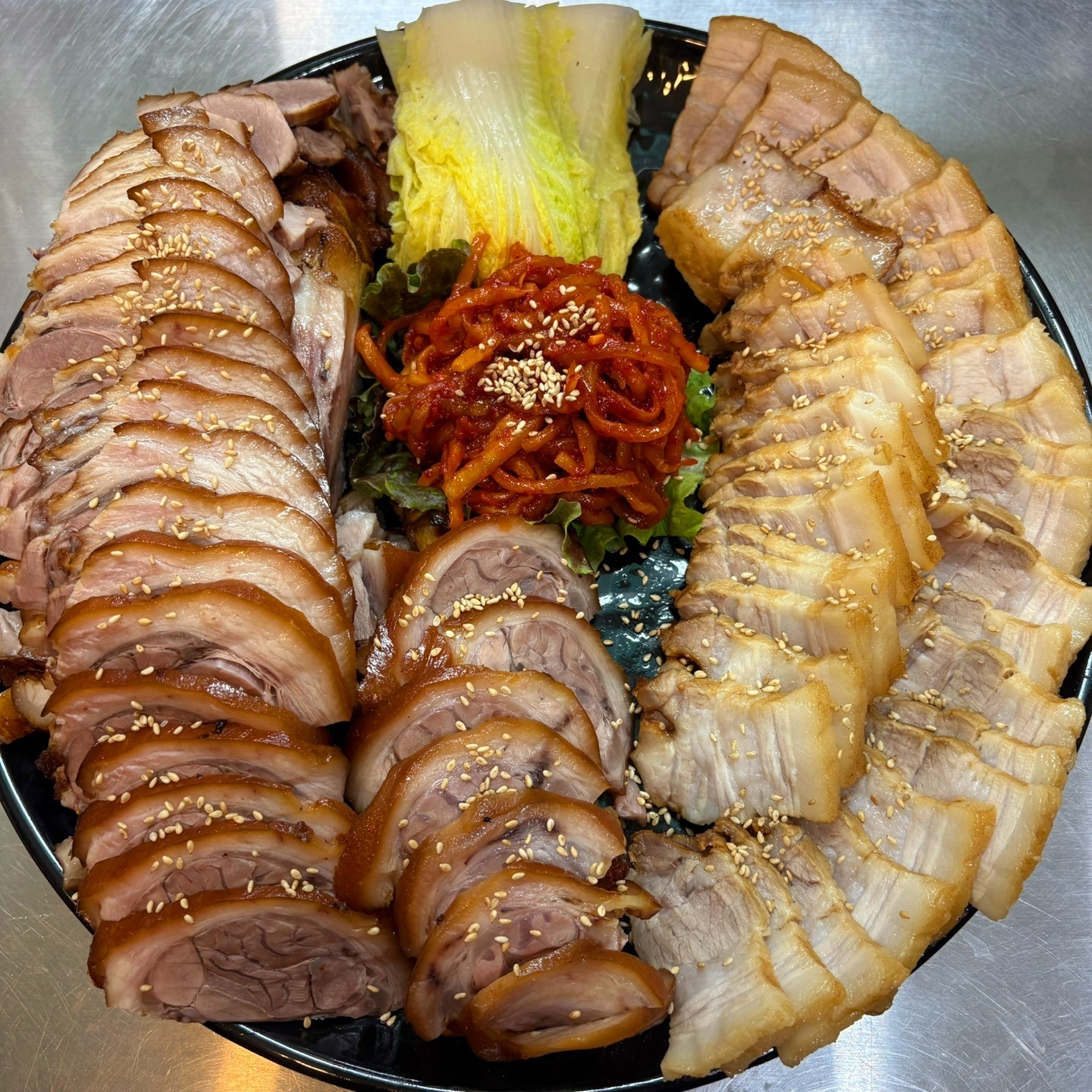 충남왕족발