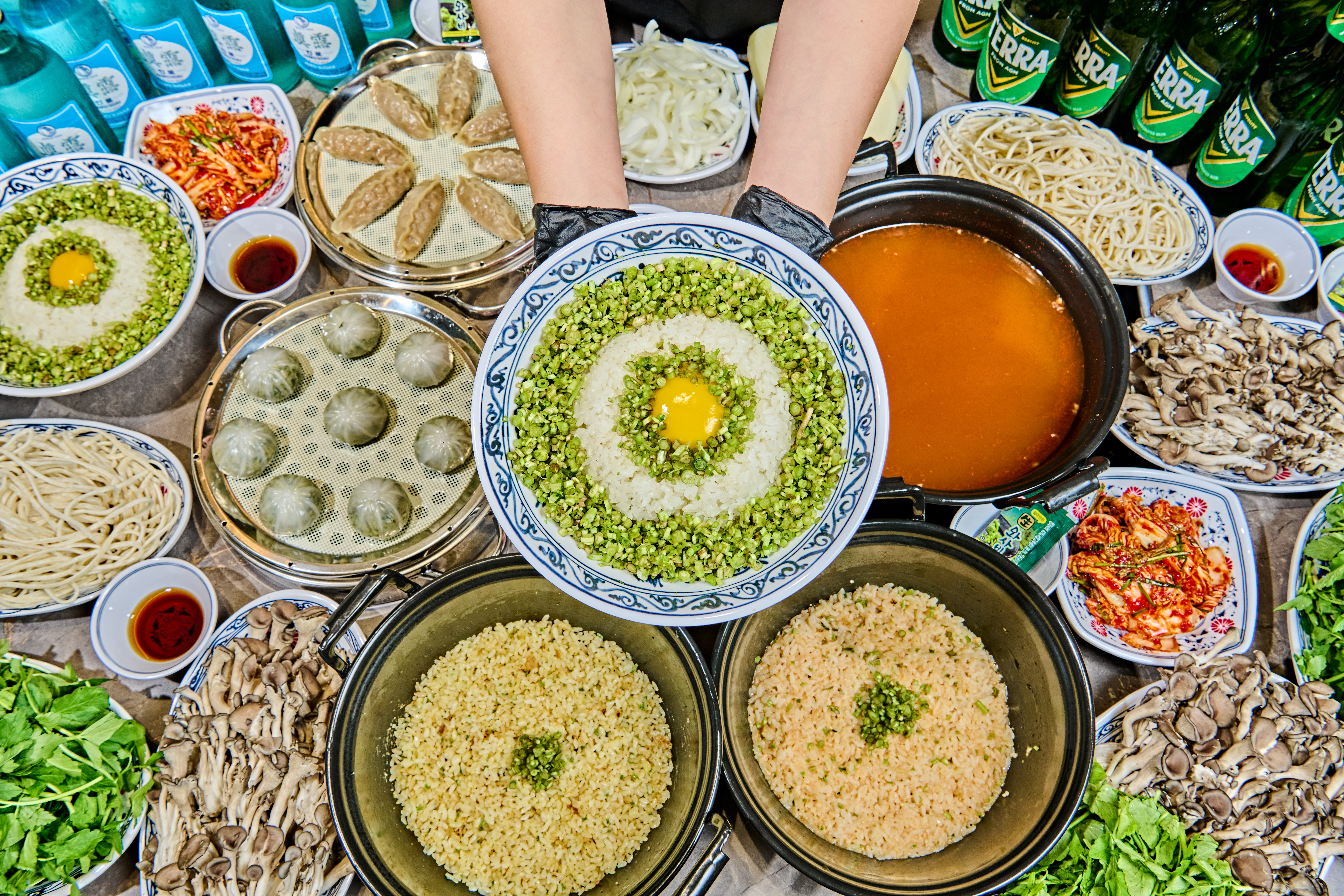 안민옥샤브칼국수 마산가포점